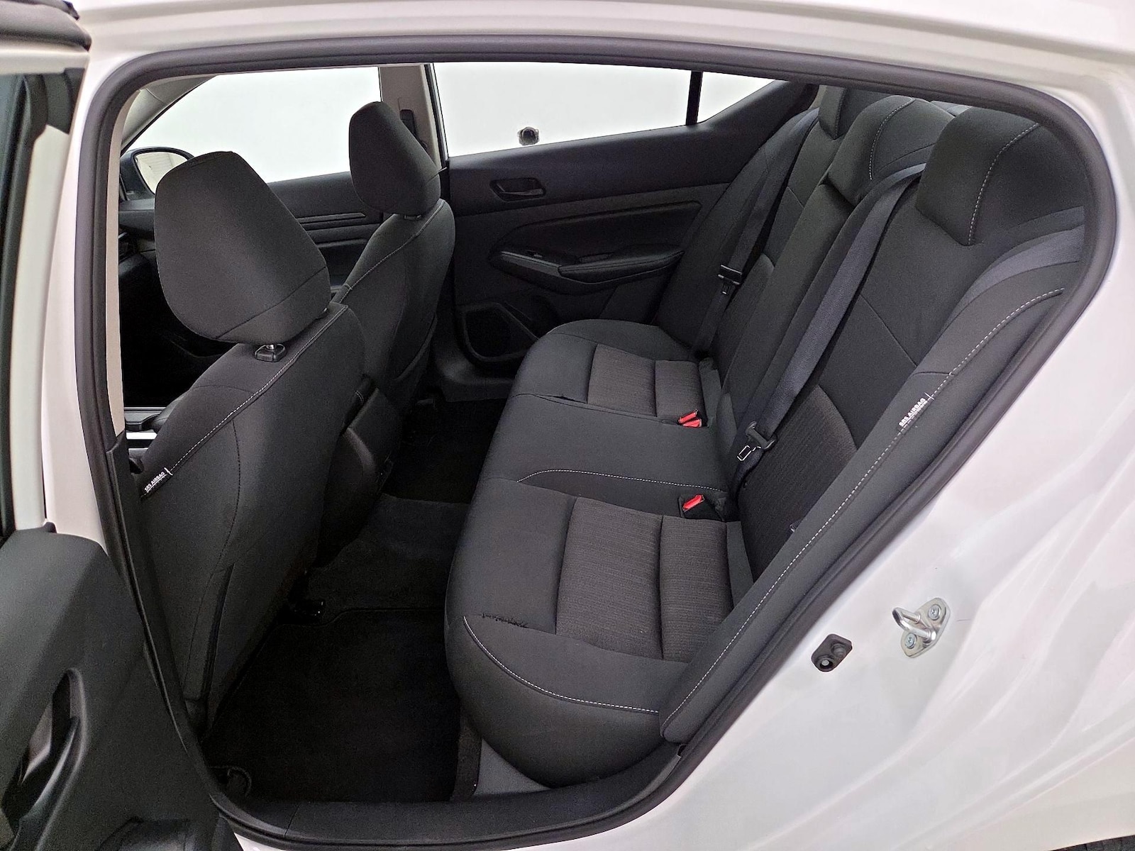 2025 Nissan Altima SV - Photo 20