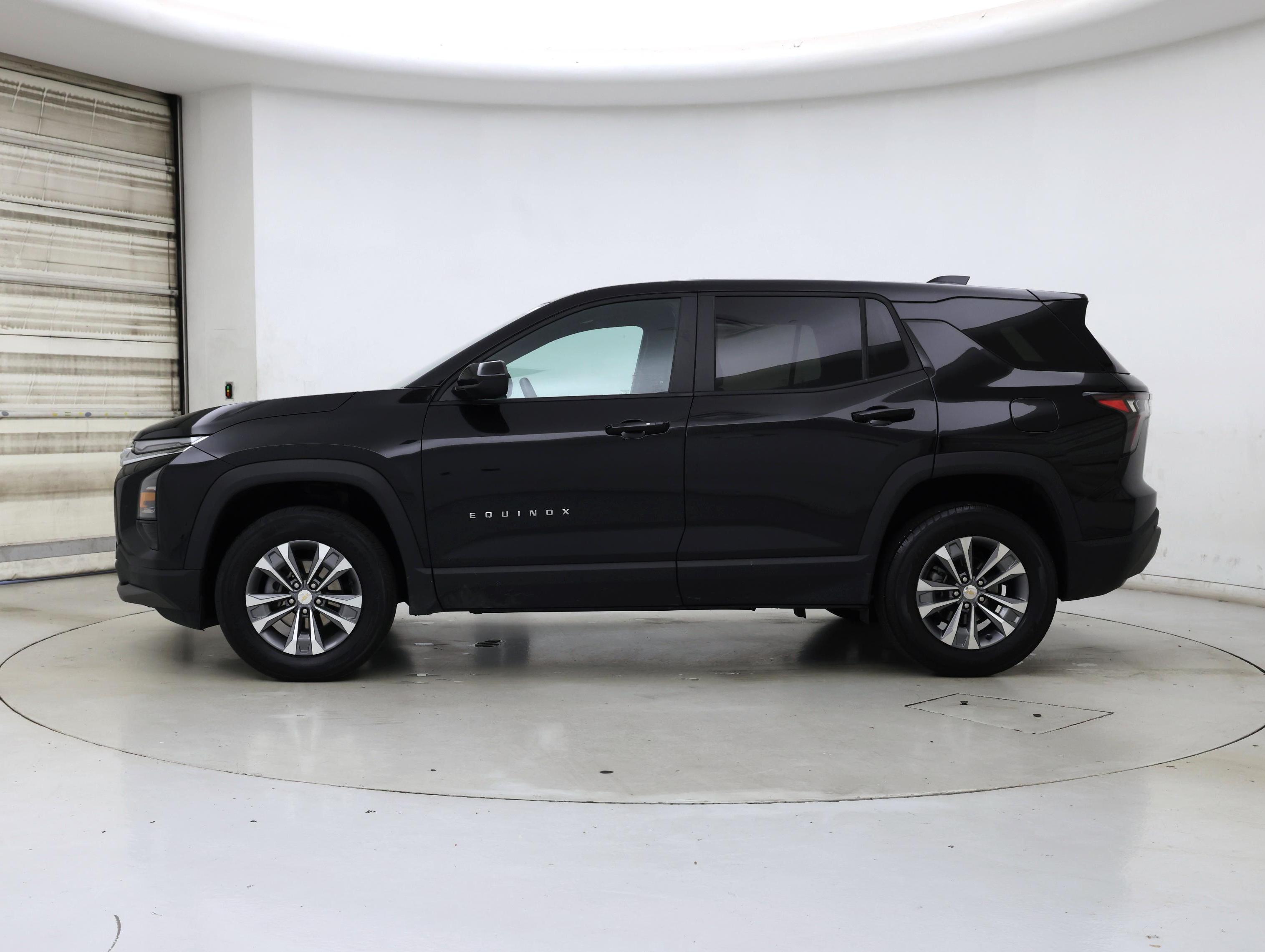 Thumbnail: 2025 Chevrolet Equinox - 3