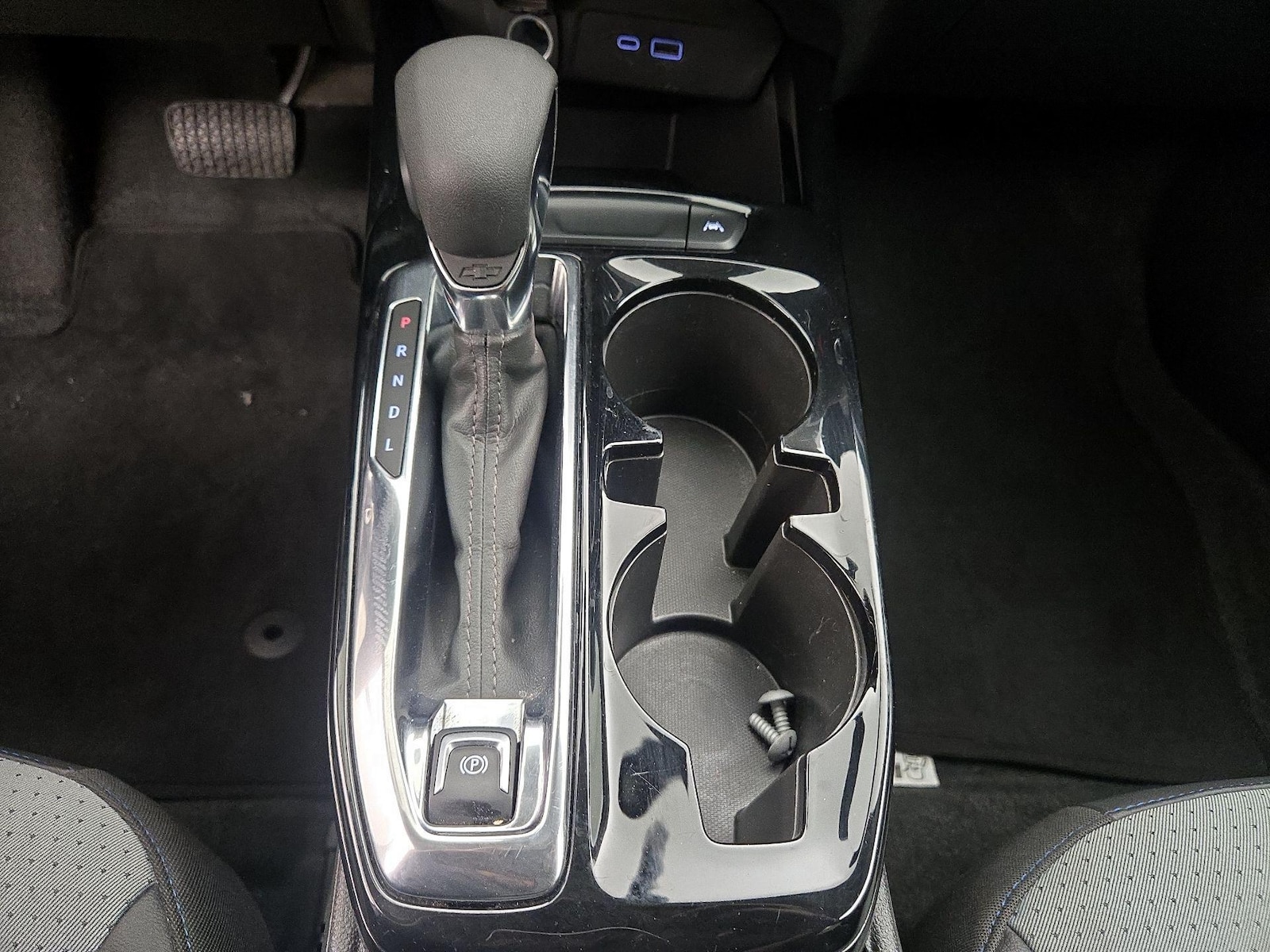 2025 Chevrolet Trax LT - Photo 18