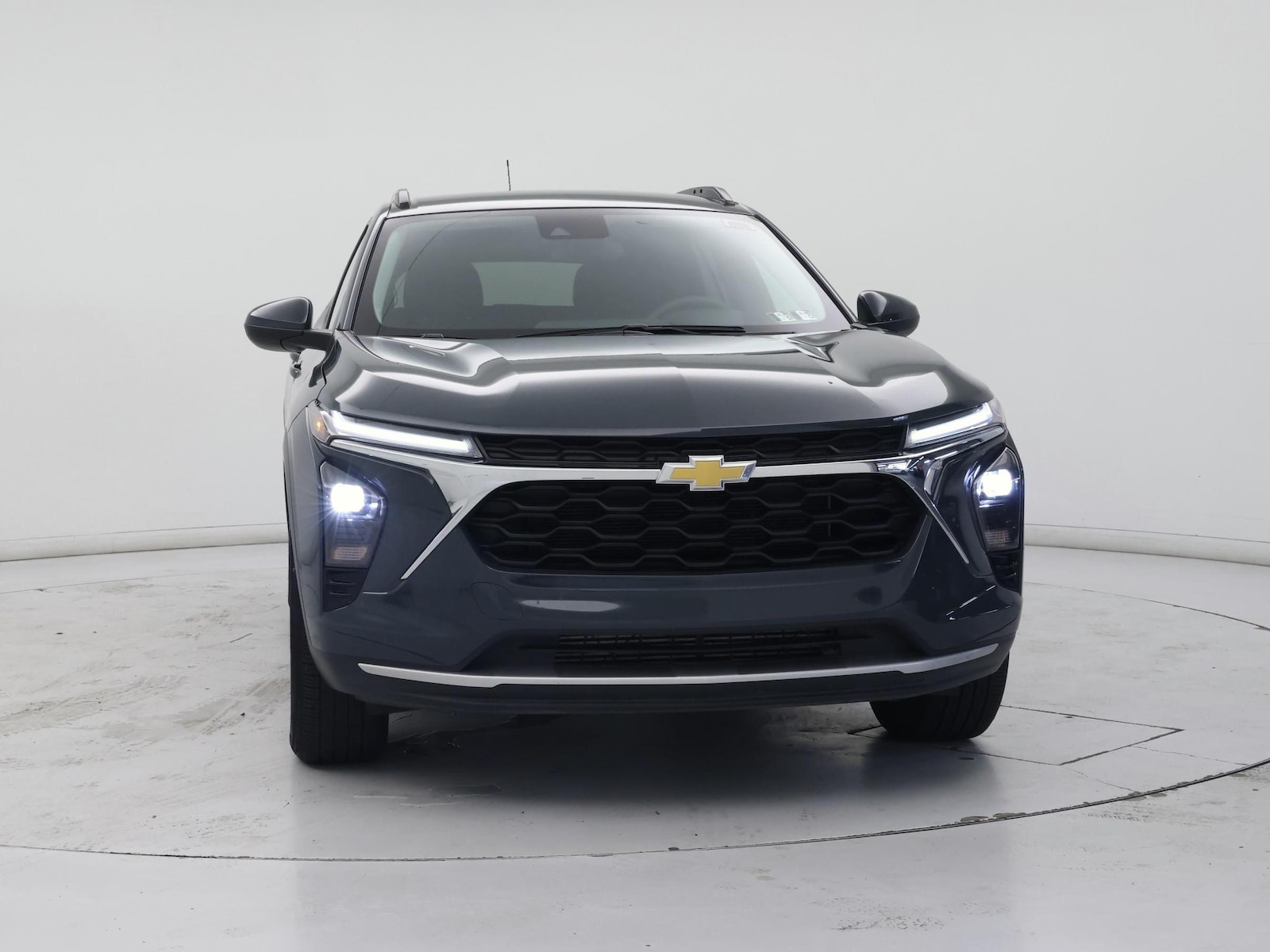 2025 Chevrolet Trax LT - Photo 6