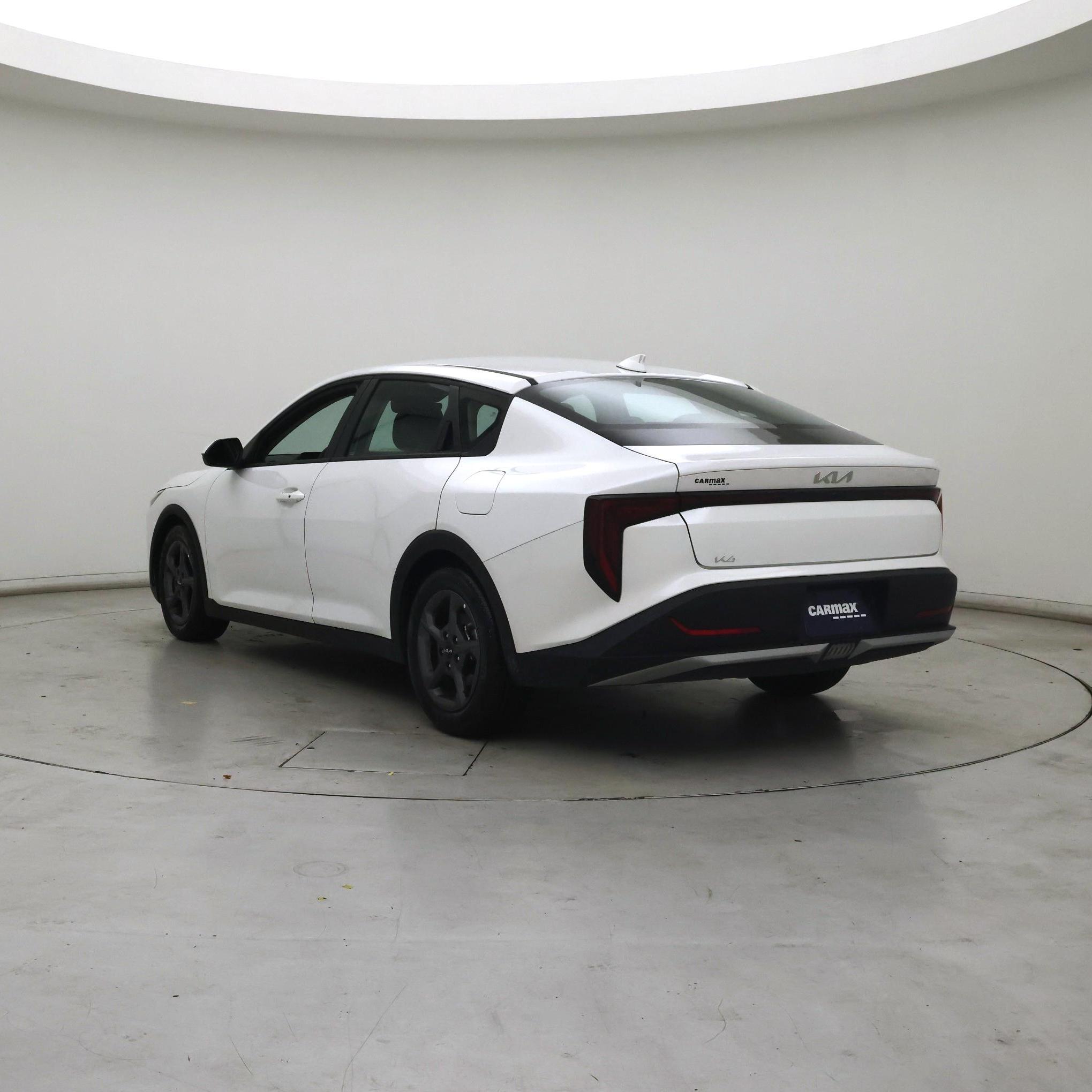 Thumbnail: 2025 Kia K4 - 2