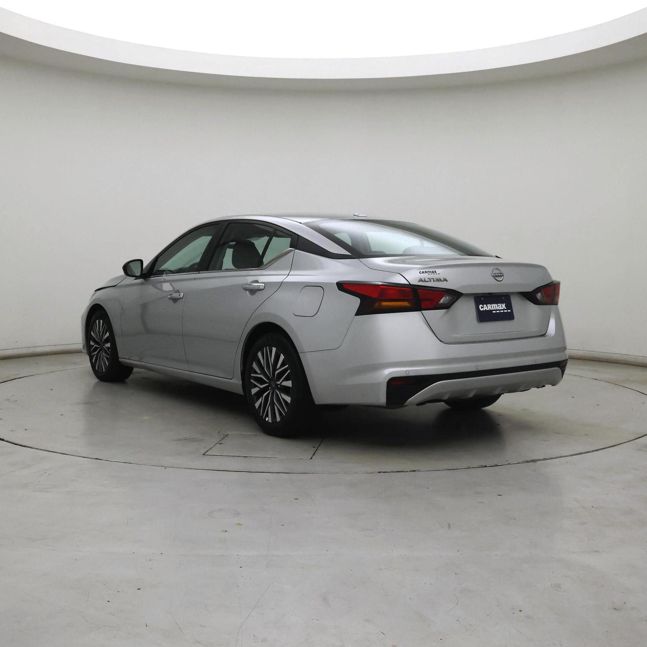Thumbnail: 2025 Nissan Altima - 2