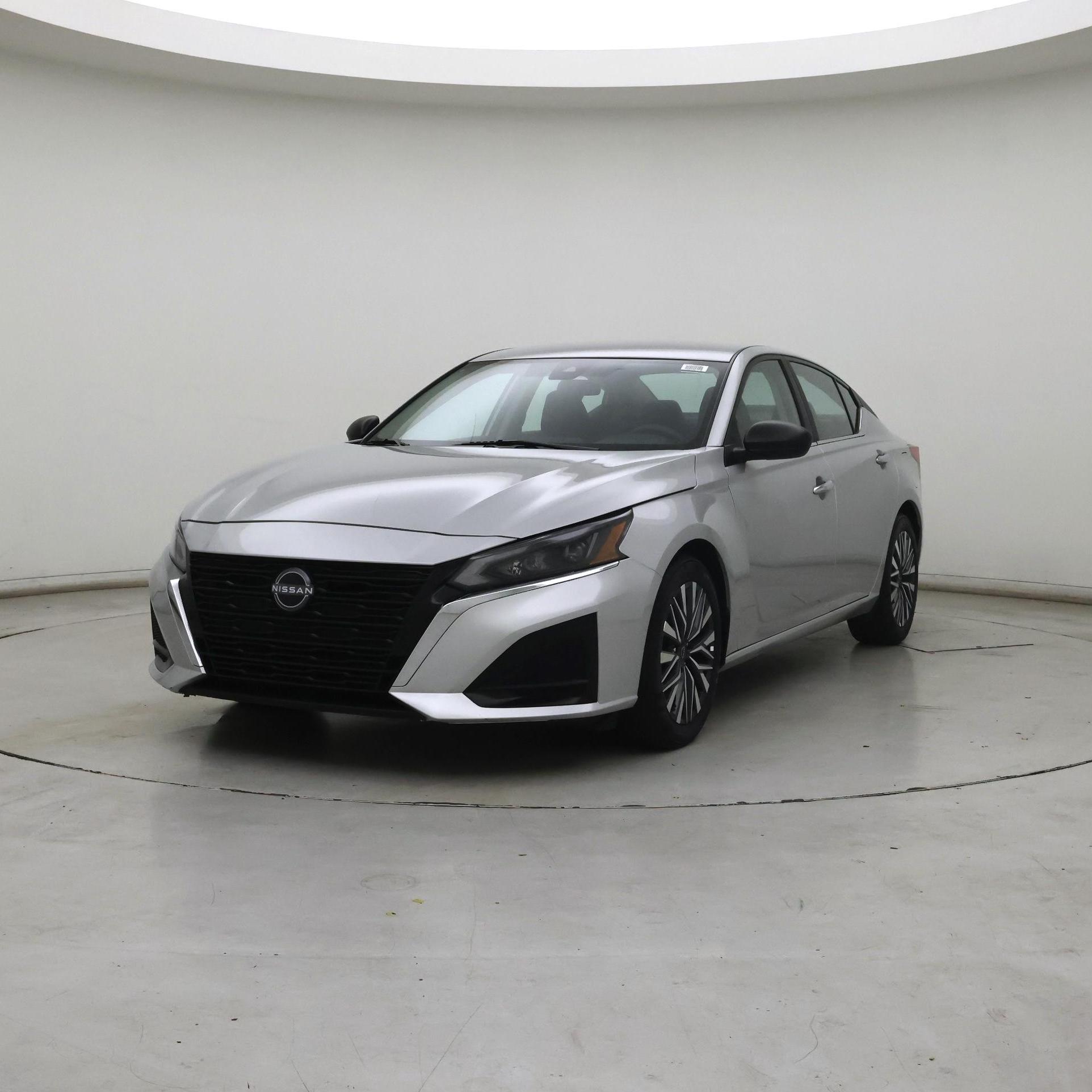 Thumbnail: 2025 Nissan Altima - 4