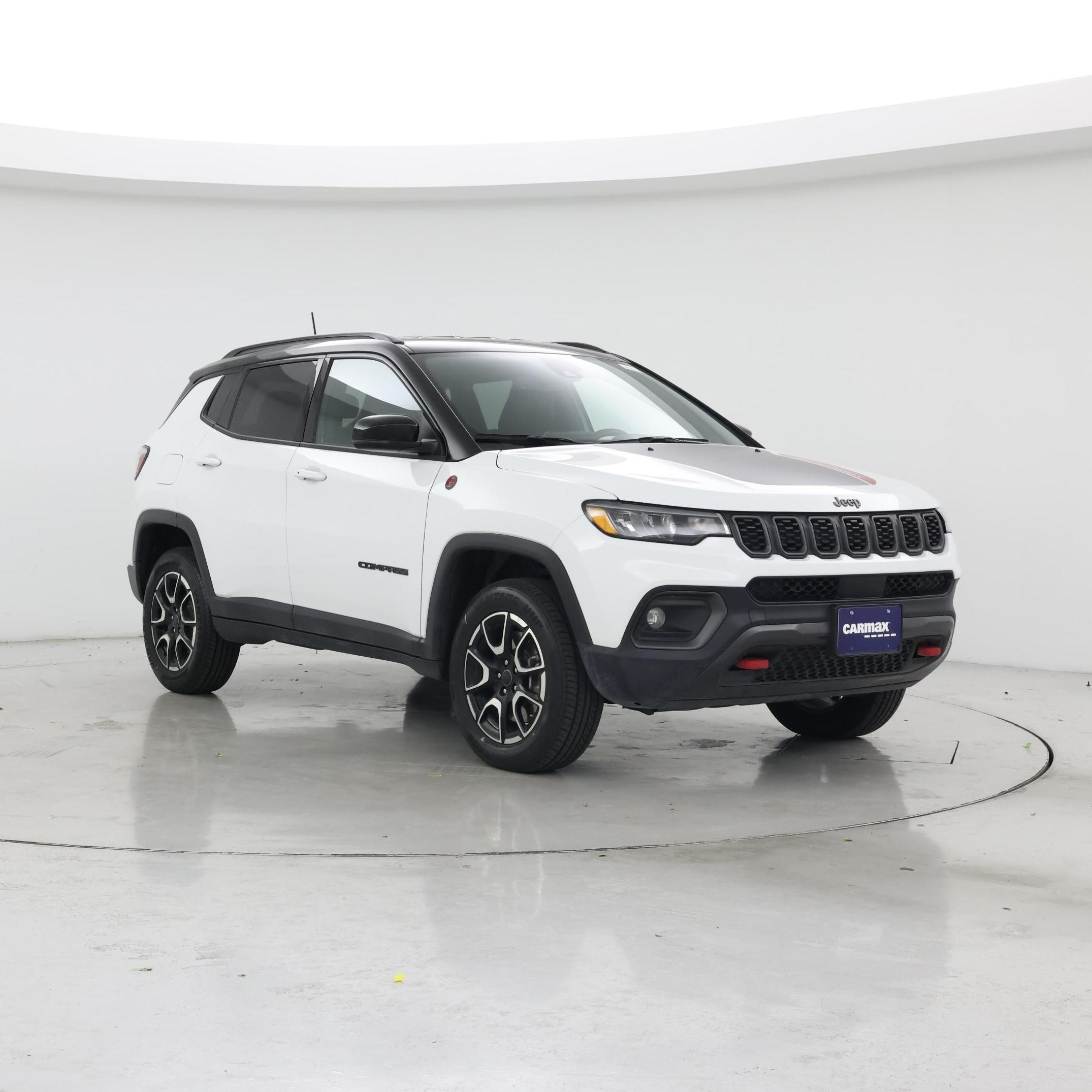 White 2025 Jeep Compass SUV / Crossover Four-Wheel Drive Automatic