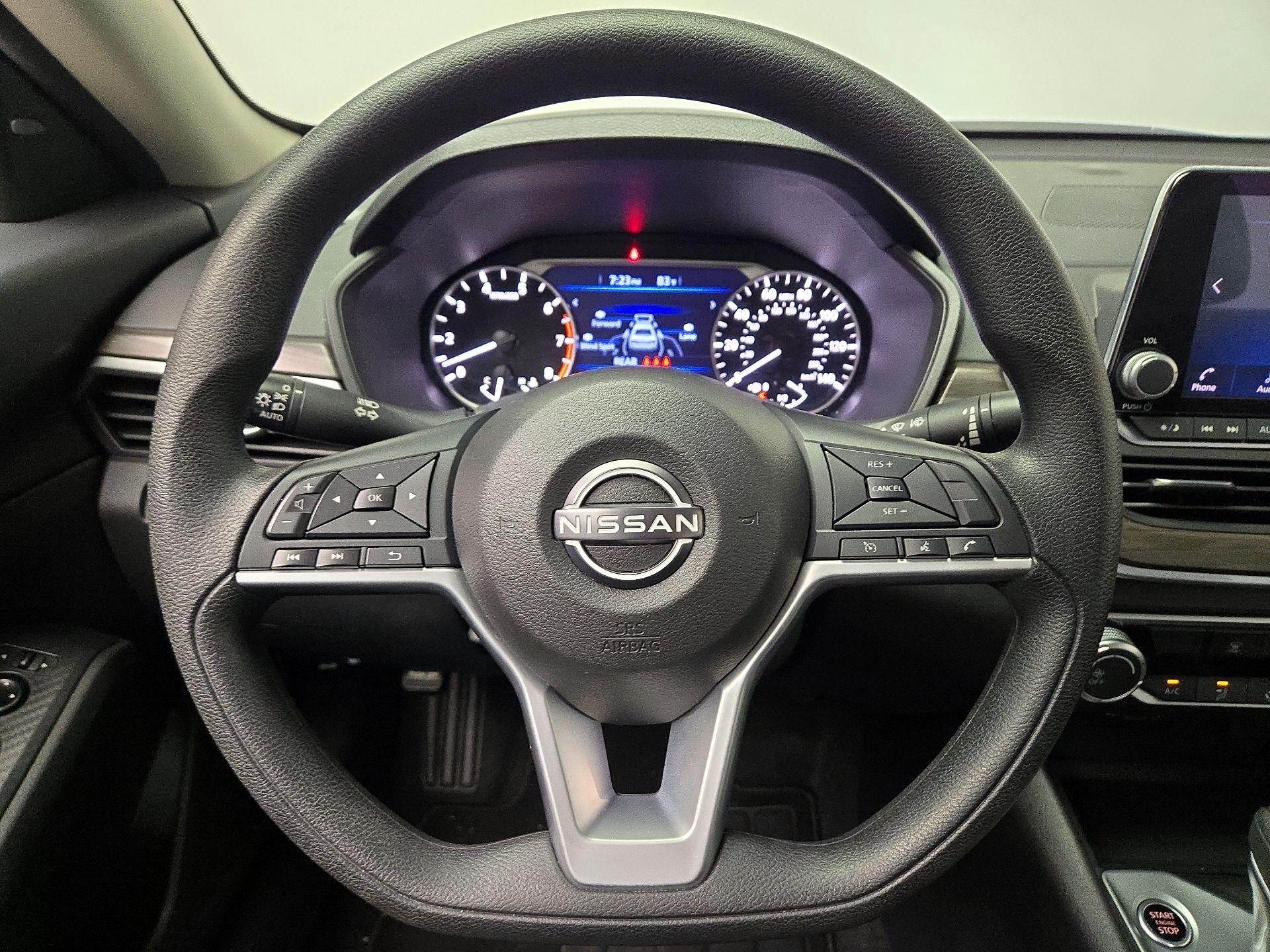 Thumbnail: 2025 Nissan Altima - 10