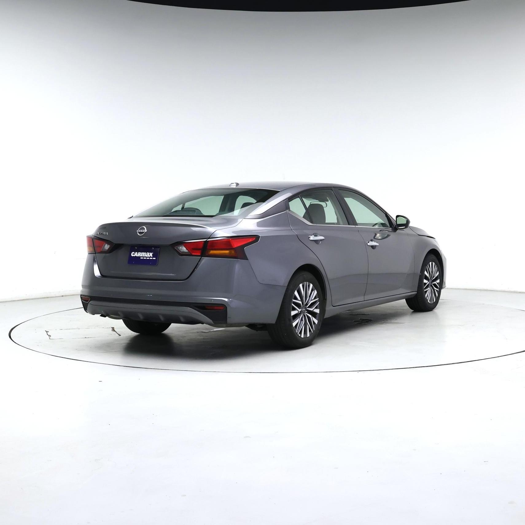 Thumbnail: 2025 Nissan Altima - 8