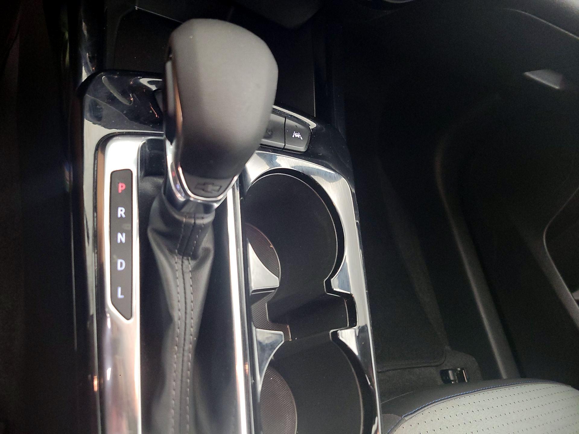 Thumbnail: 2025 Chevrolet Trax - 17