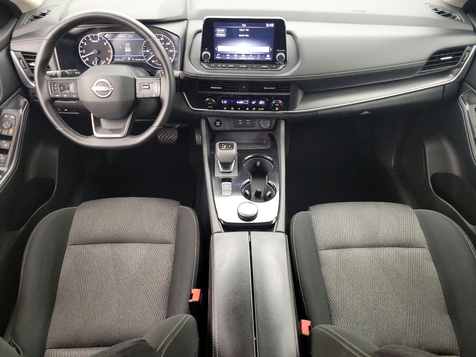 2025 Nissan Rogue SV - Photo 10
