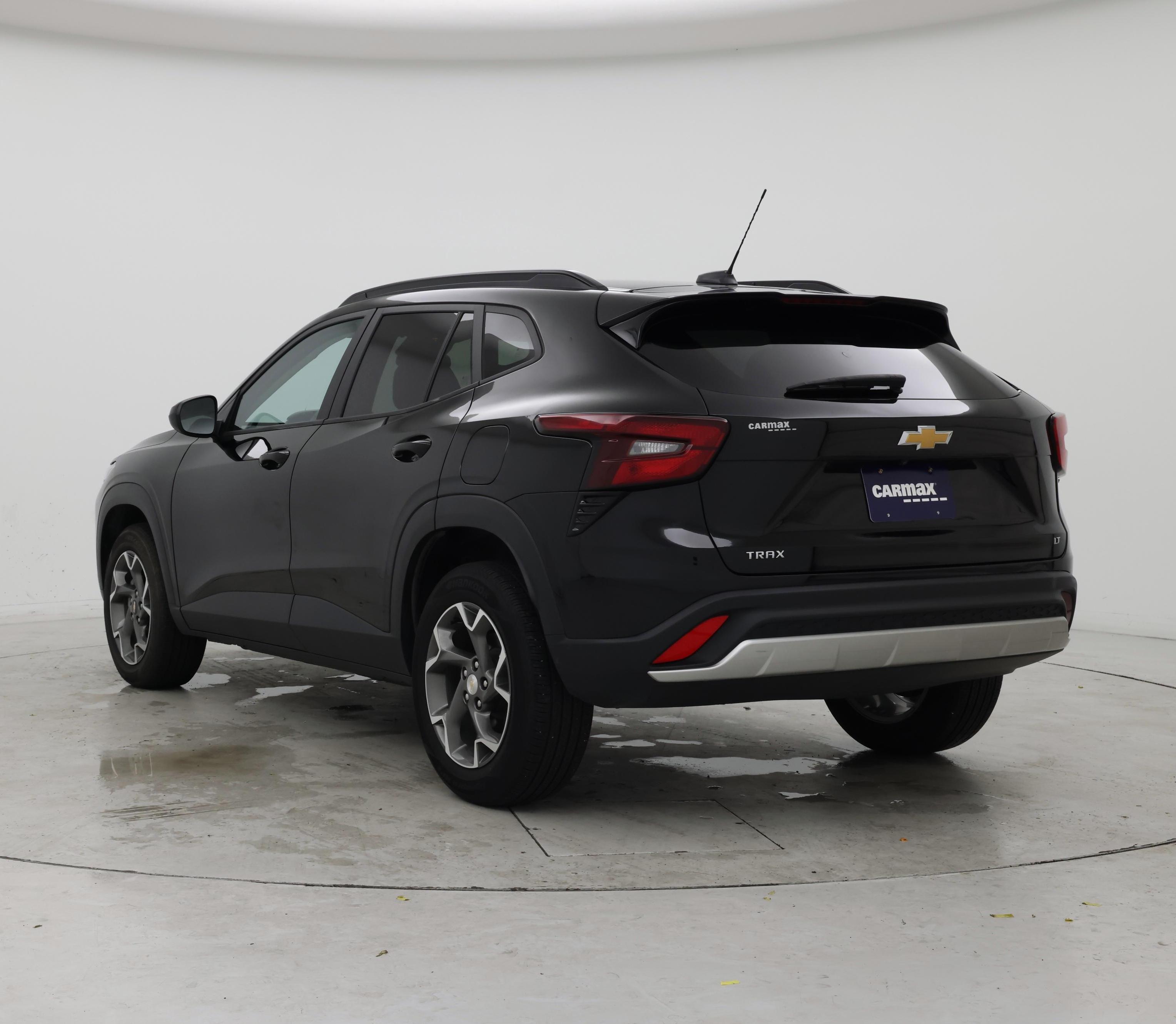 Thumbnail: 2025 Chevrolet Trax - 2