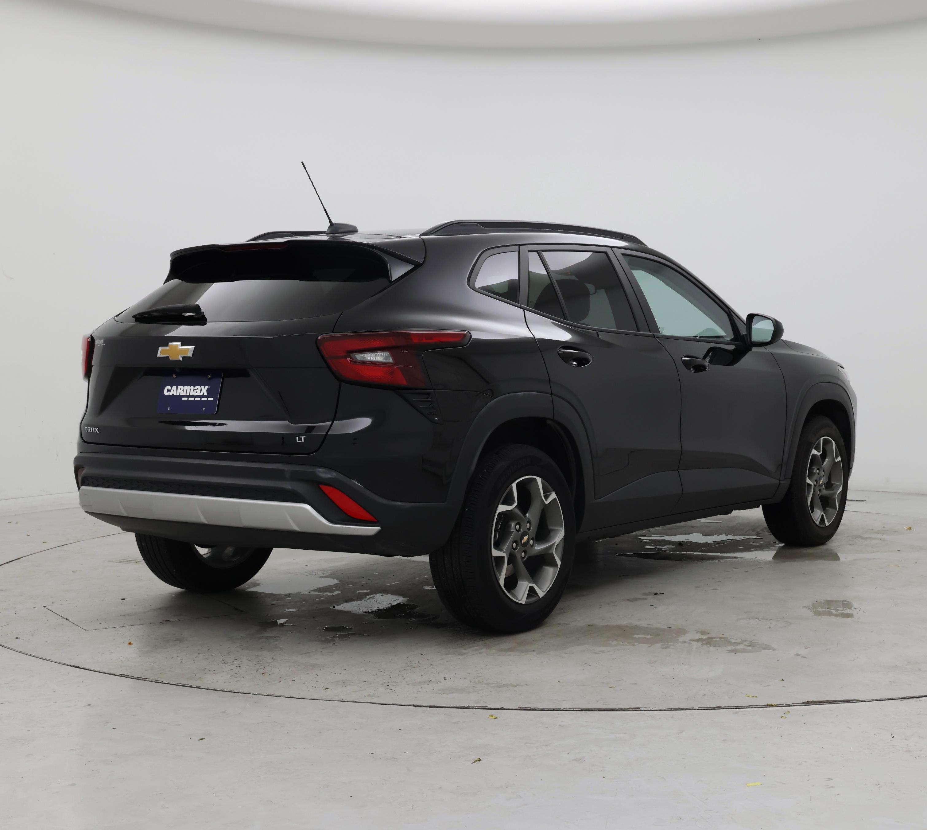 Thumbnail: 2025 Chevrolet Trax - 8