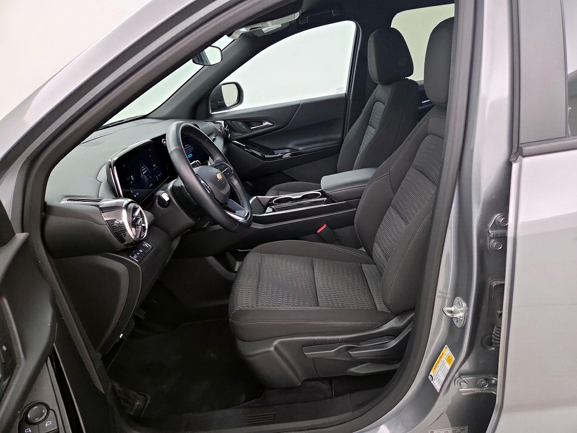 Thumbnail: 2025 Chevrolet Equinox - 11