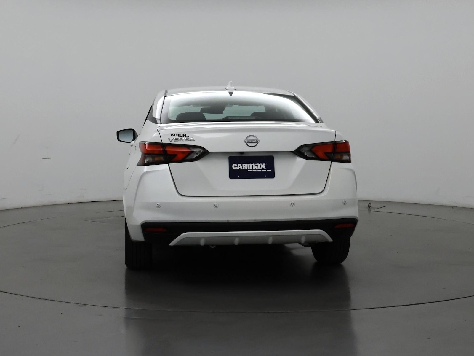 2025 Nissan Versa Sedan SV - Photo 7