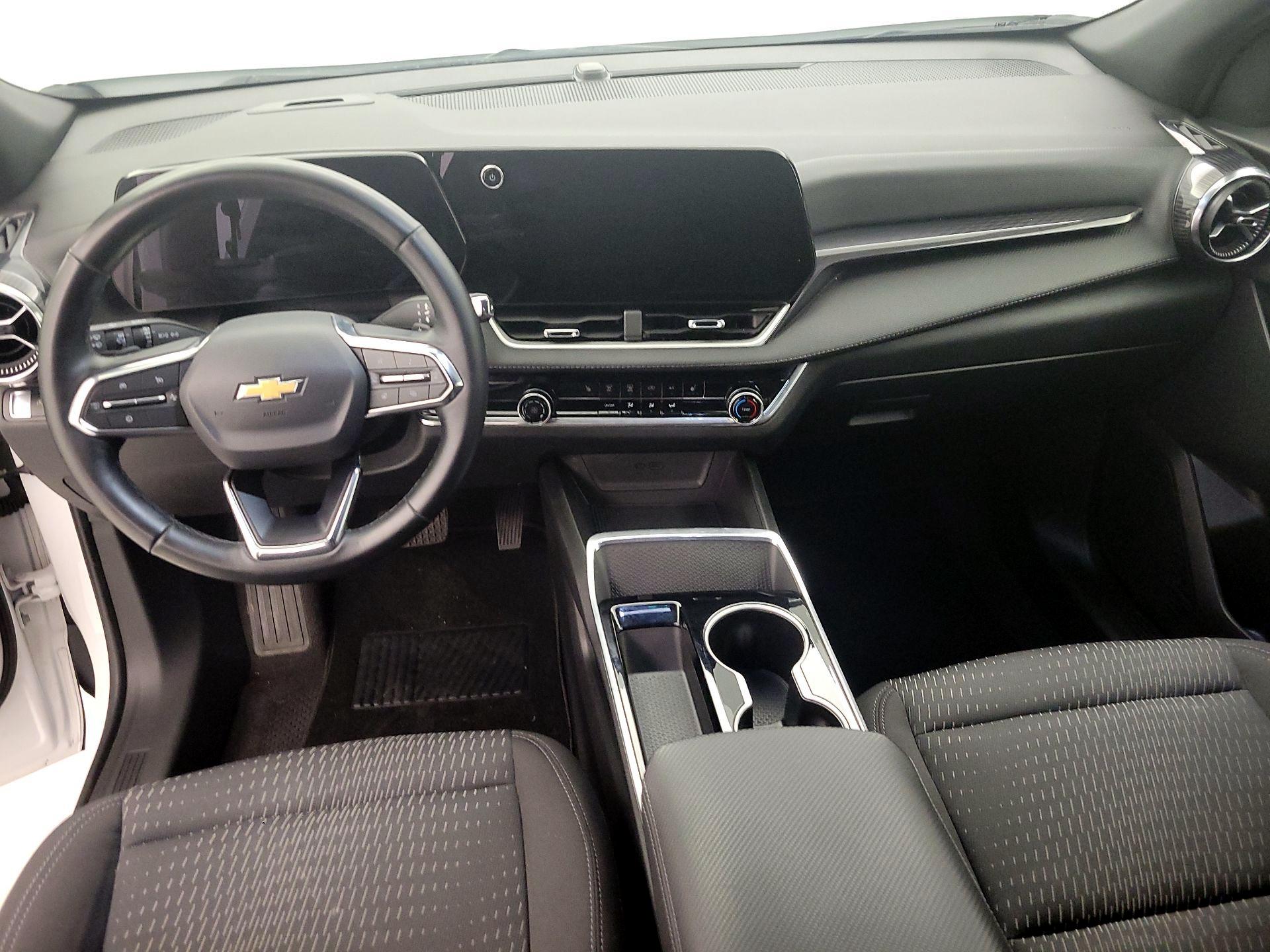 Thumbnail: 2025 Chevrolet Equinox - 9