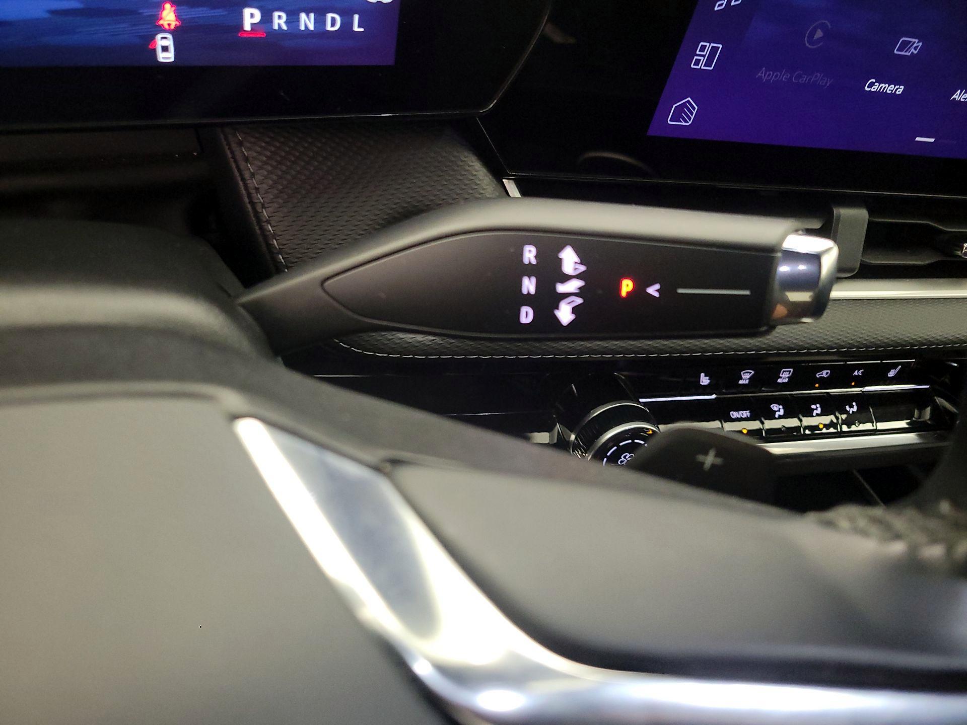 Thumbnail: 2025 Chevrolet Equinox - 17