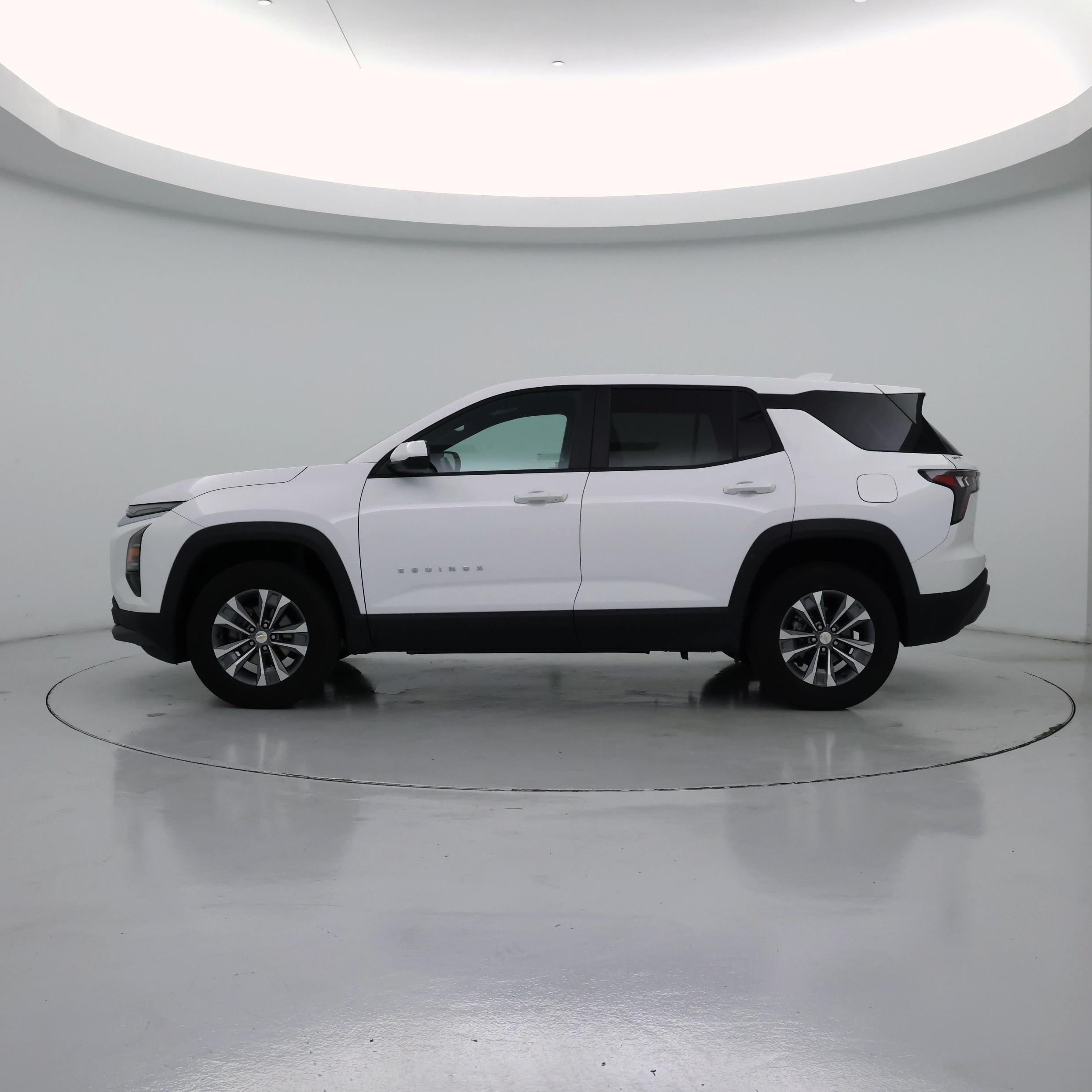 Thumbnail: 2025 Chevrolet Equinox - 3