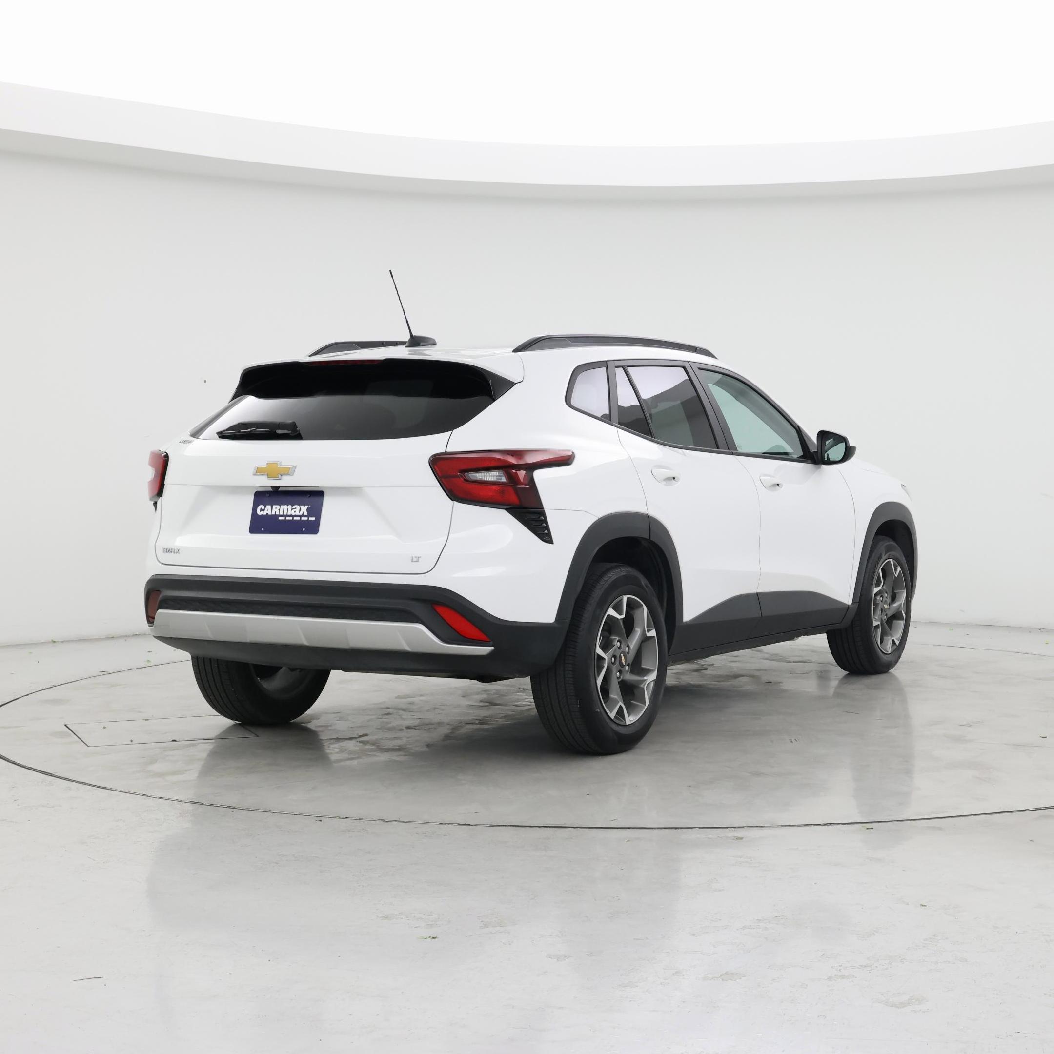 Thumbnail: 2025 Chevrolet Trax - 8