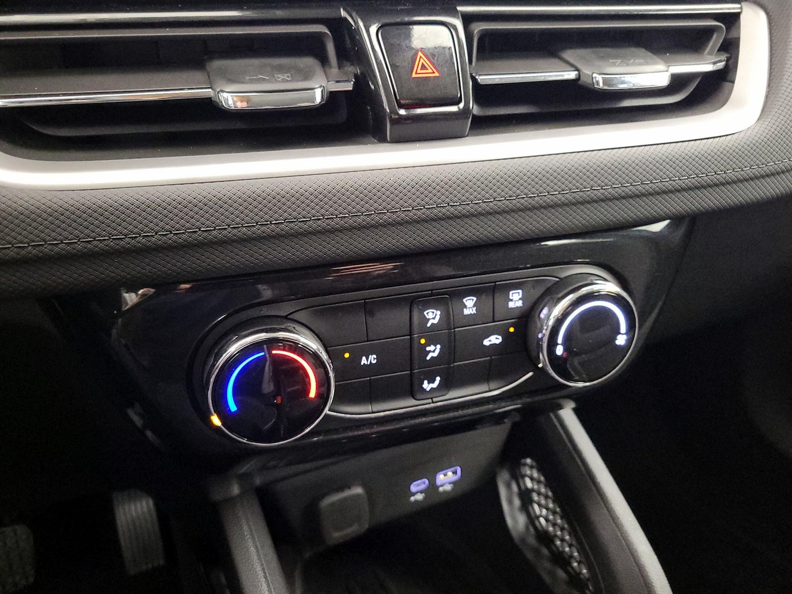 2025 Chevrolet Trailblazer LT - Photo 16