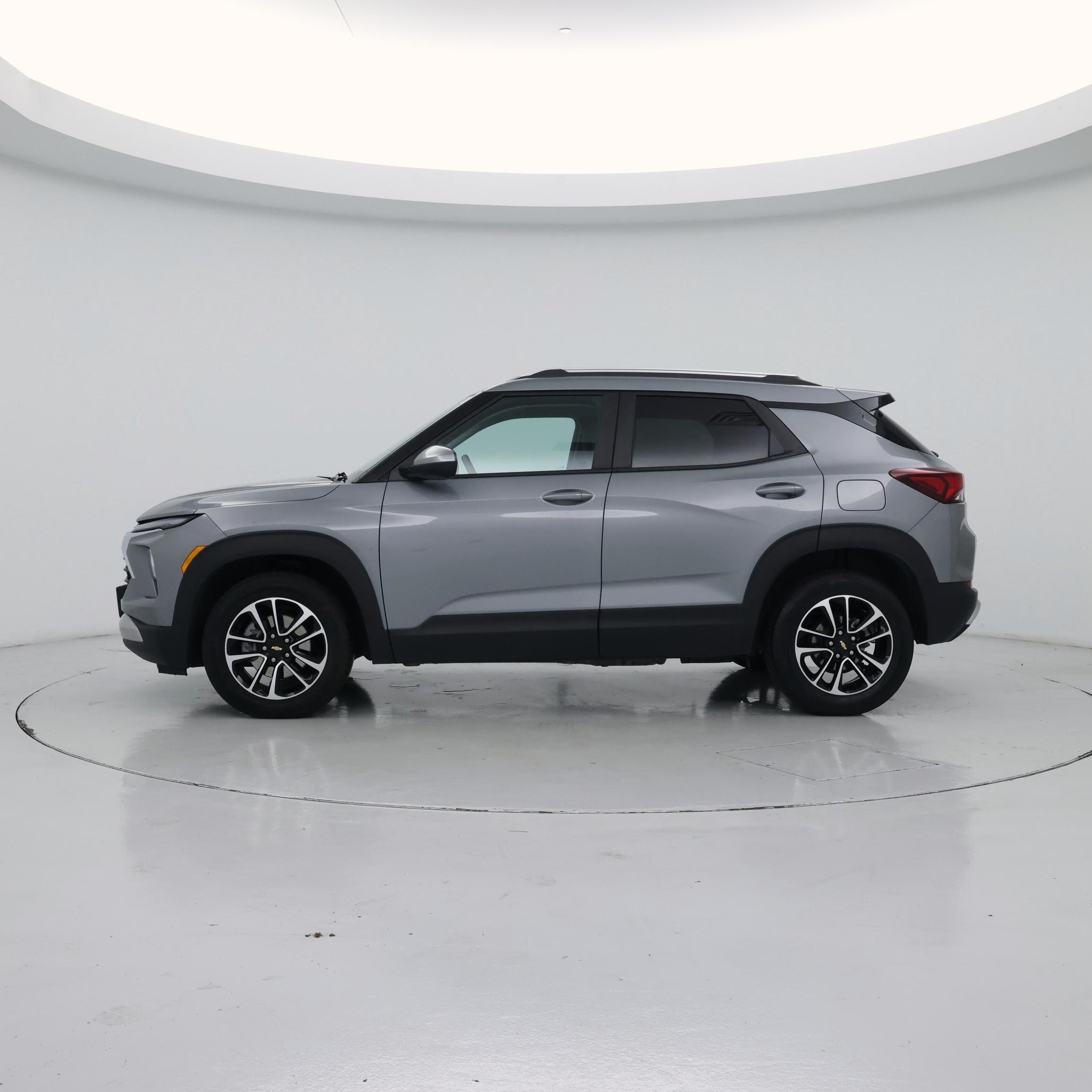 Thumbnail: 2025 Chevrolet TrailBlazer - 3