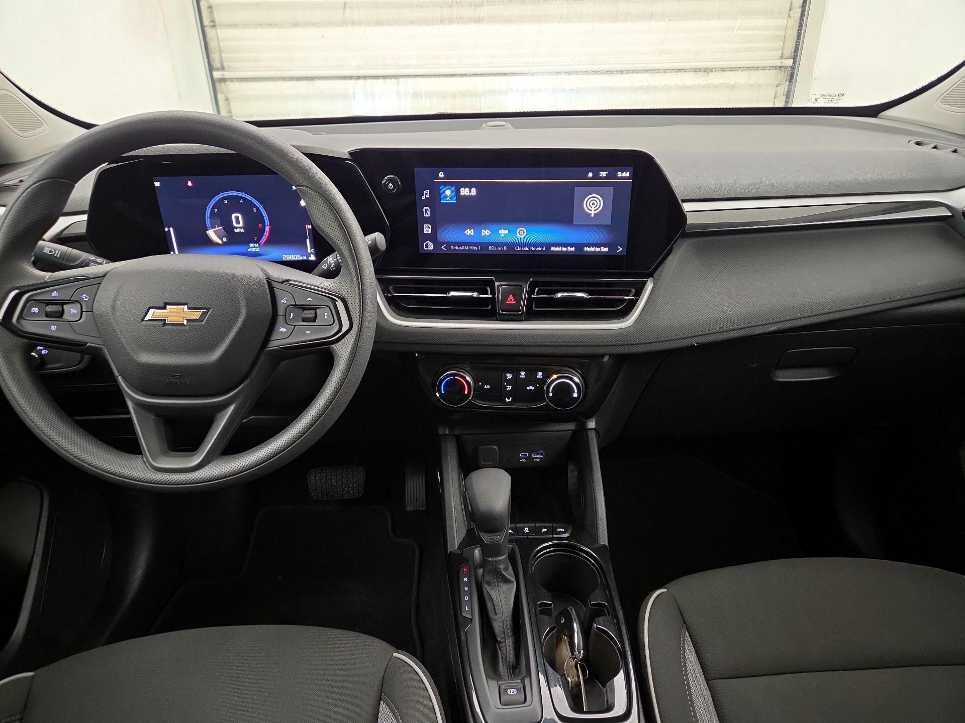 Thumbnail: 2025 Chevrolet TrailBlazer - 9