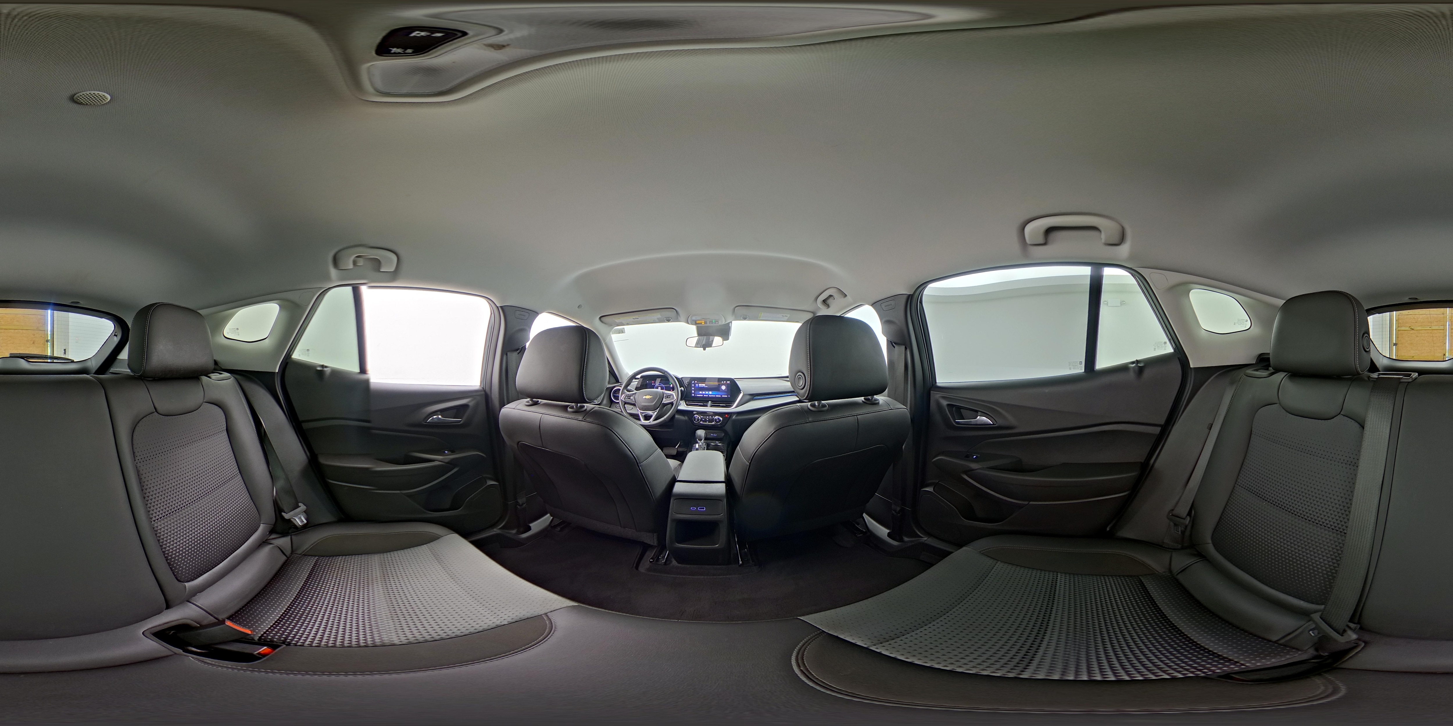 2025 Chevrolet Trax LT - Photo 25