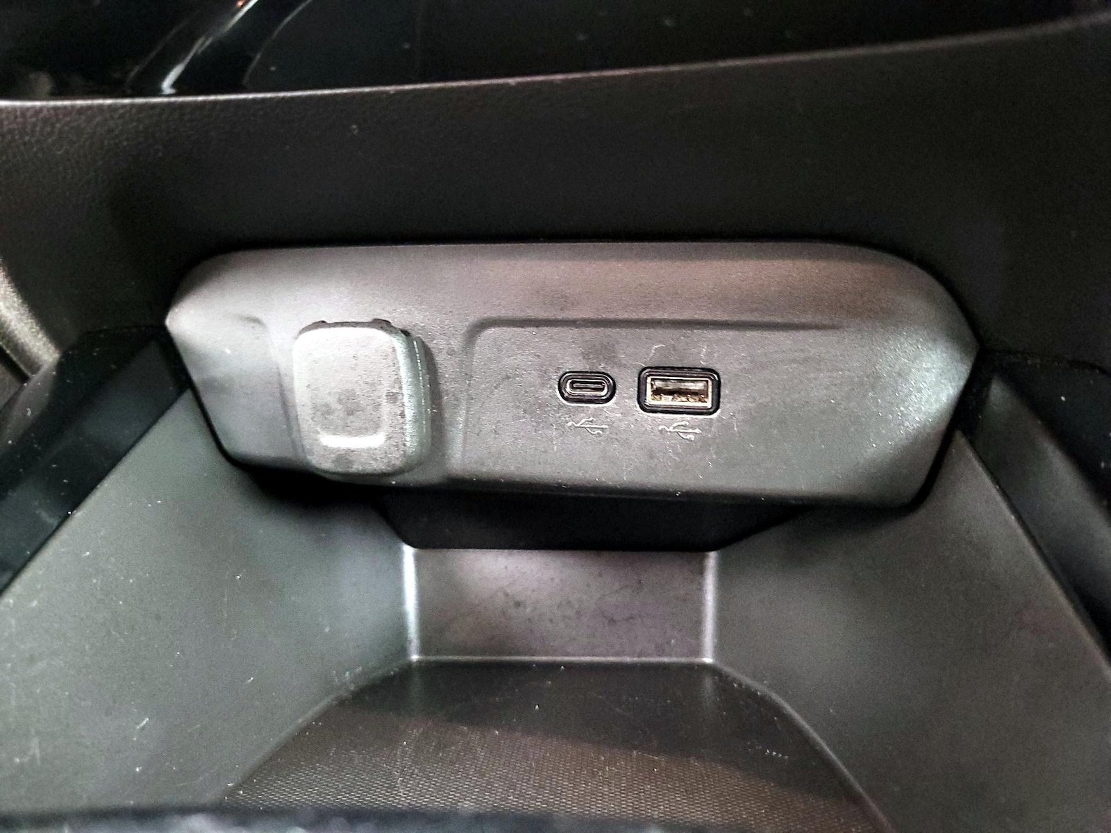 2025 Chevrolet Trax LT - Photo 19