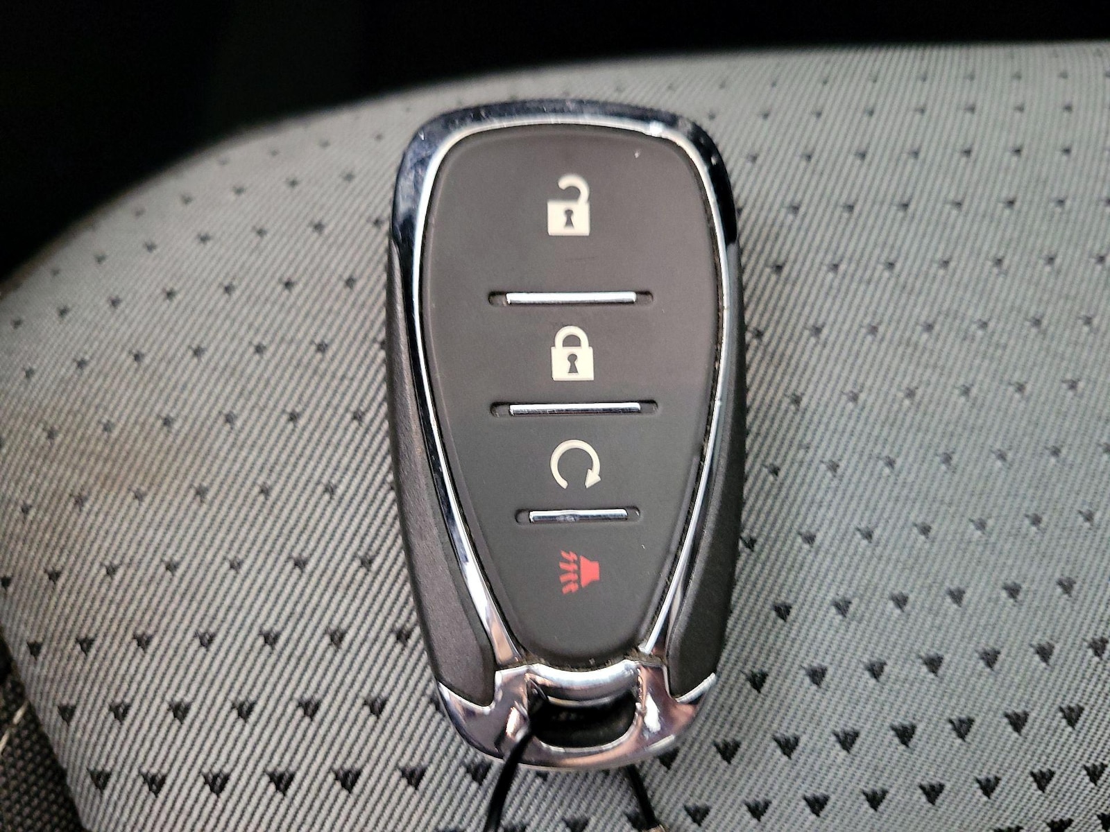 2025 Chevrolet Trax LT - Photo 23