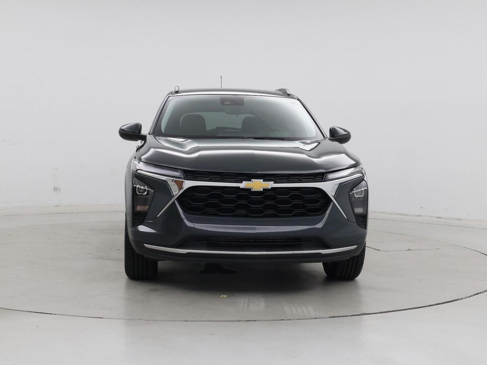 2025 Chevrolet Trax LT - Photo 6