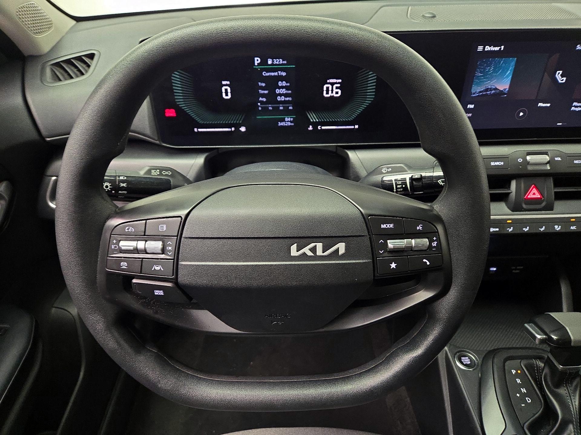 Thumbnail: 2025 Kia K4 - 10