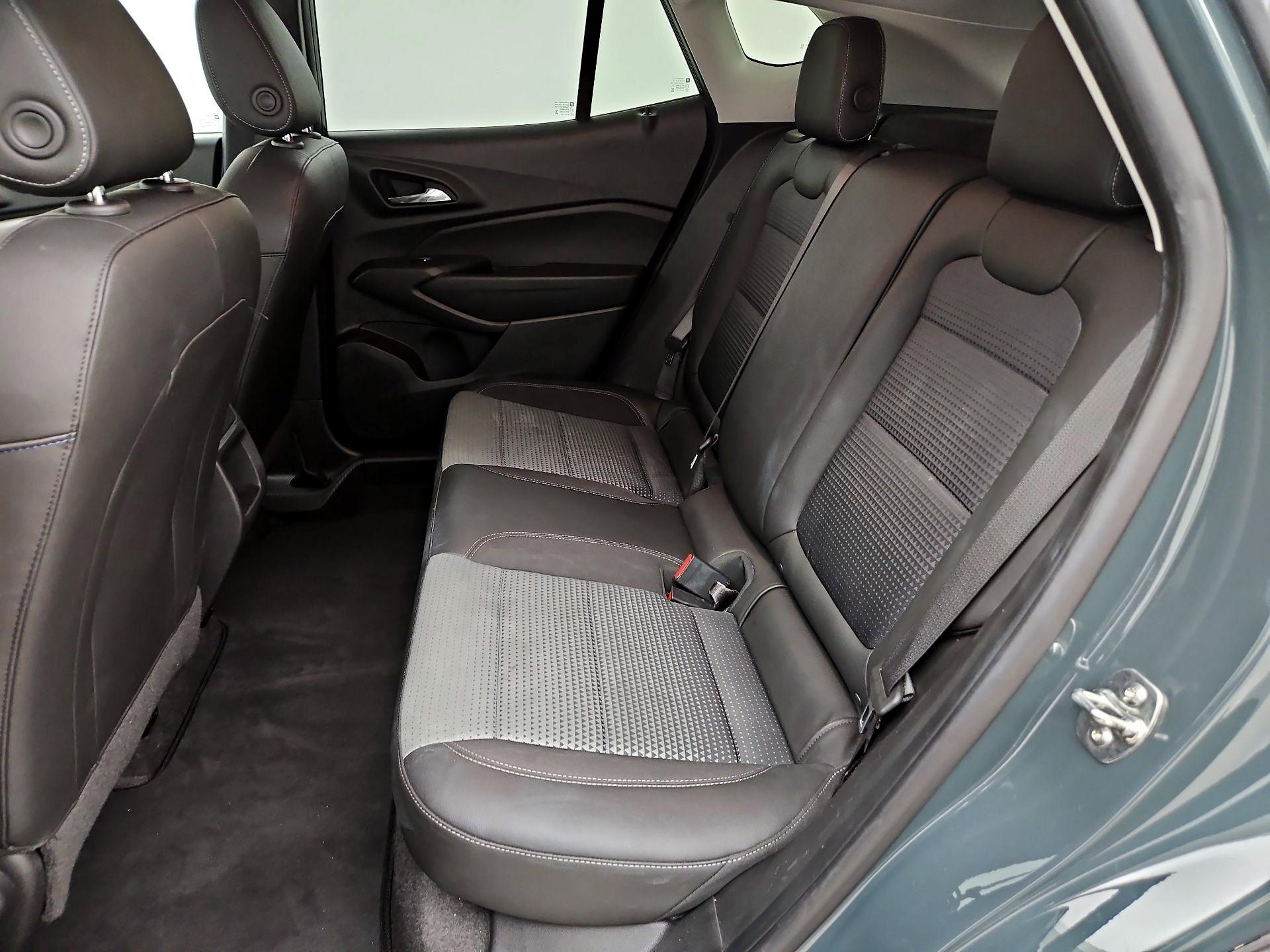 Thumbnail: 2025 Chevrolet Trax - 19
