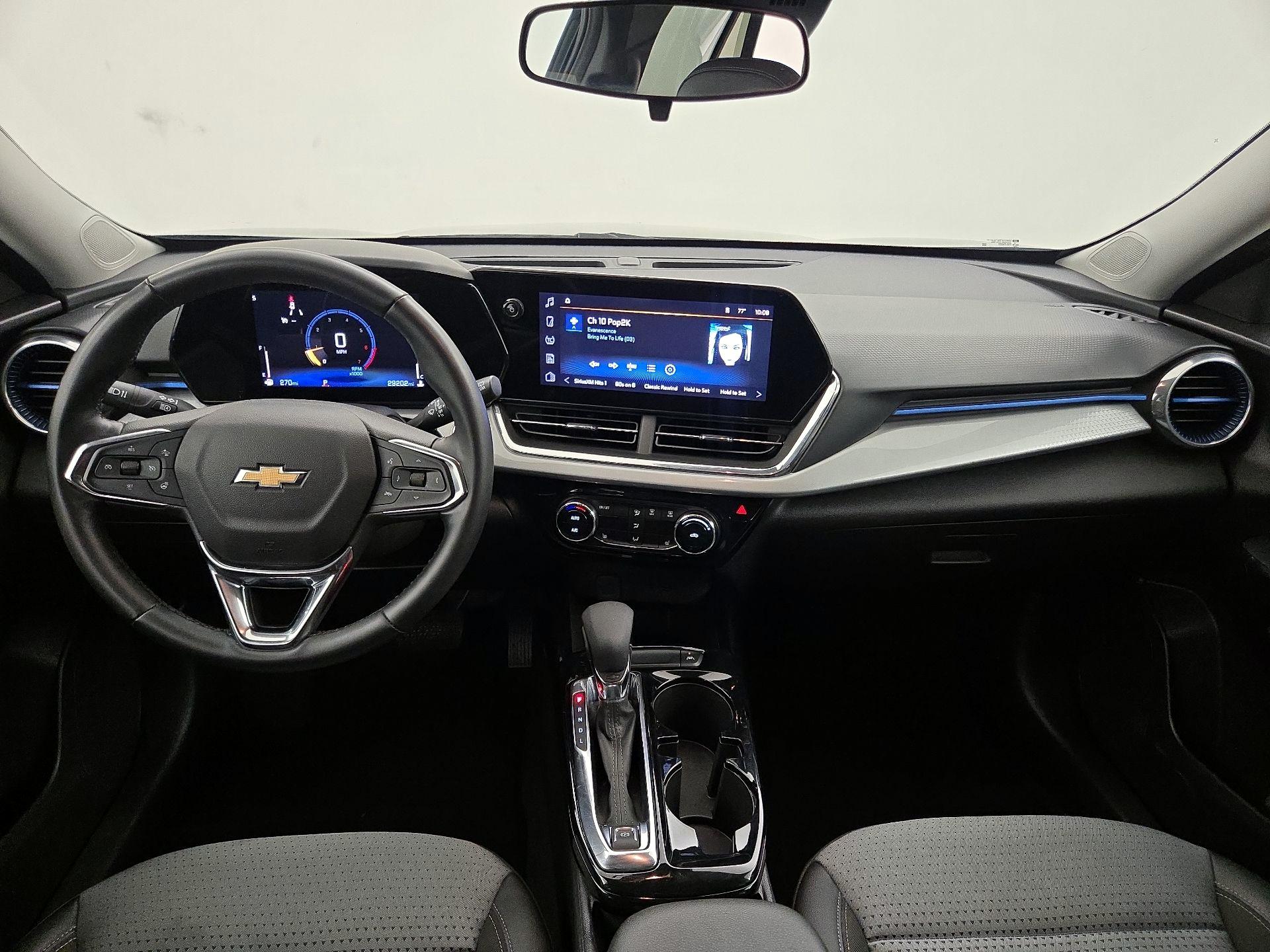 Thumbnail: 2025 Chevrolet Trax - 9