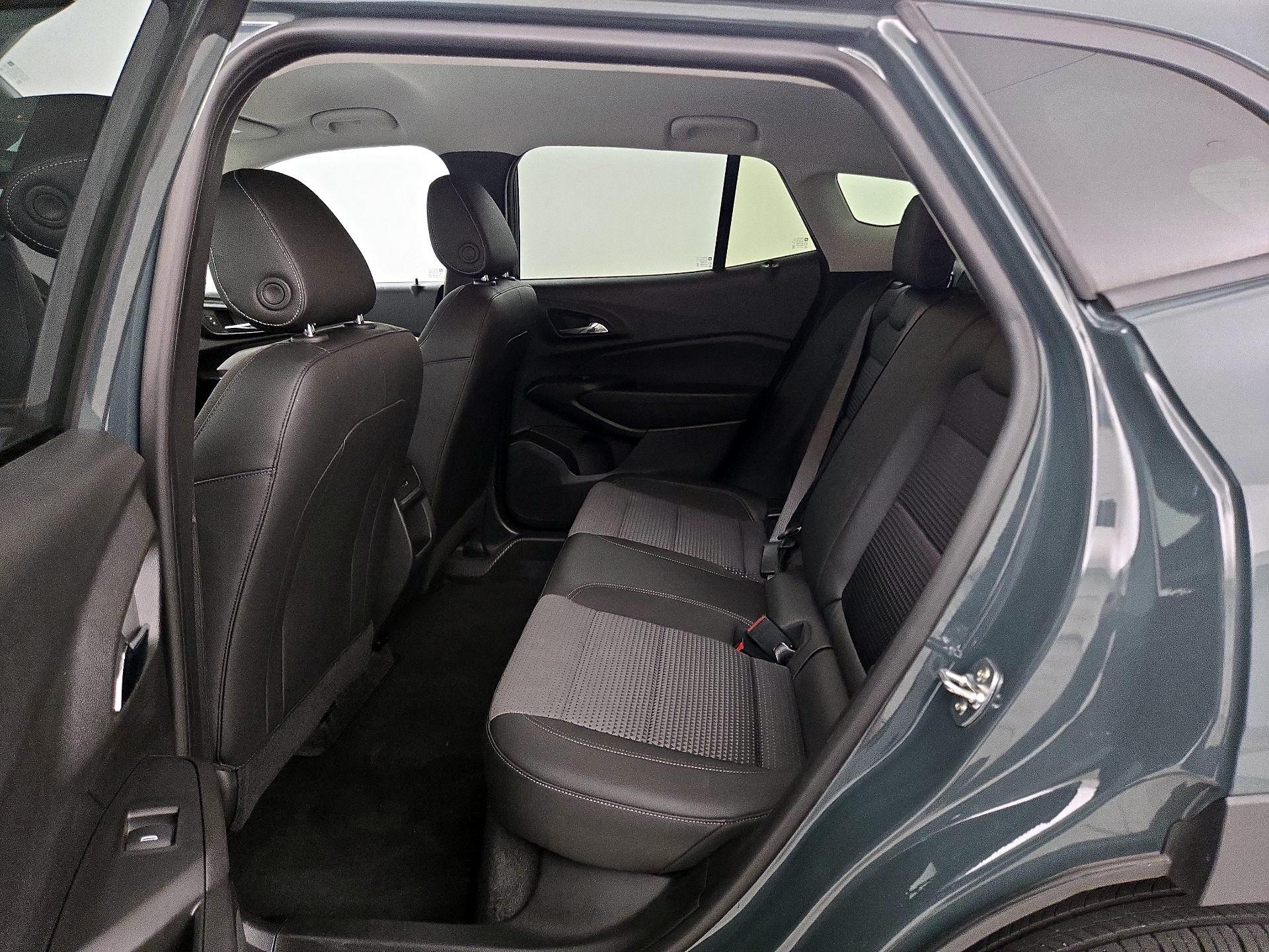 Thumbnail: 2025 Chevrolet Trax - 19