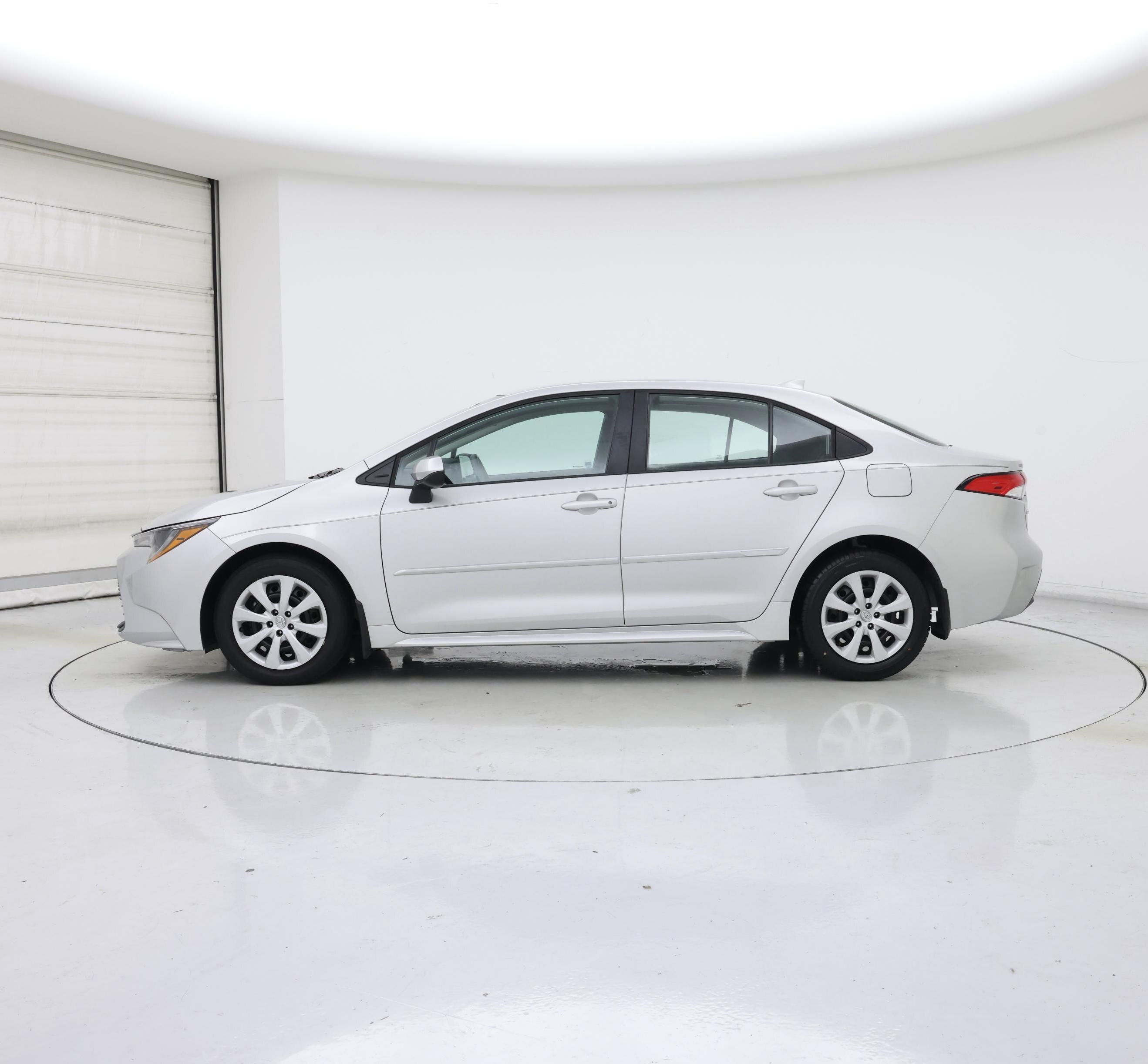 Thumbnail: 2024 Toyota Corolla - 3