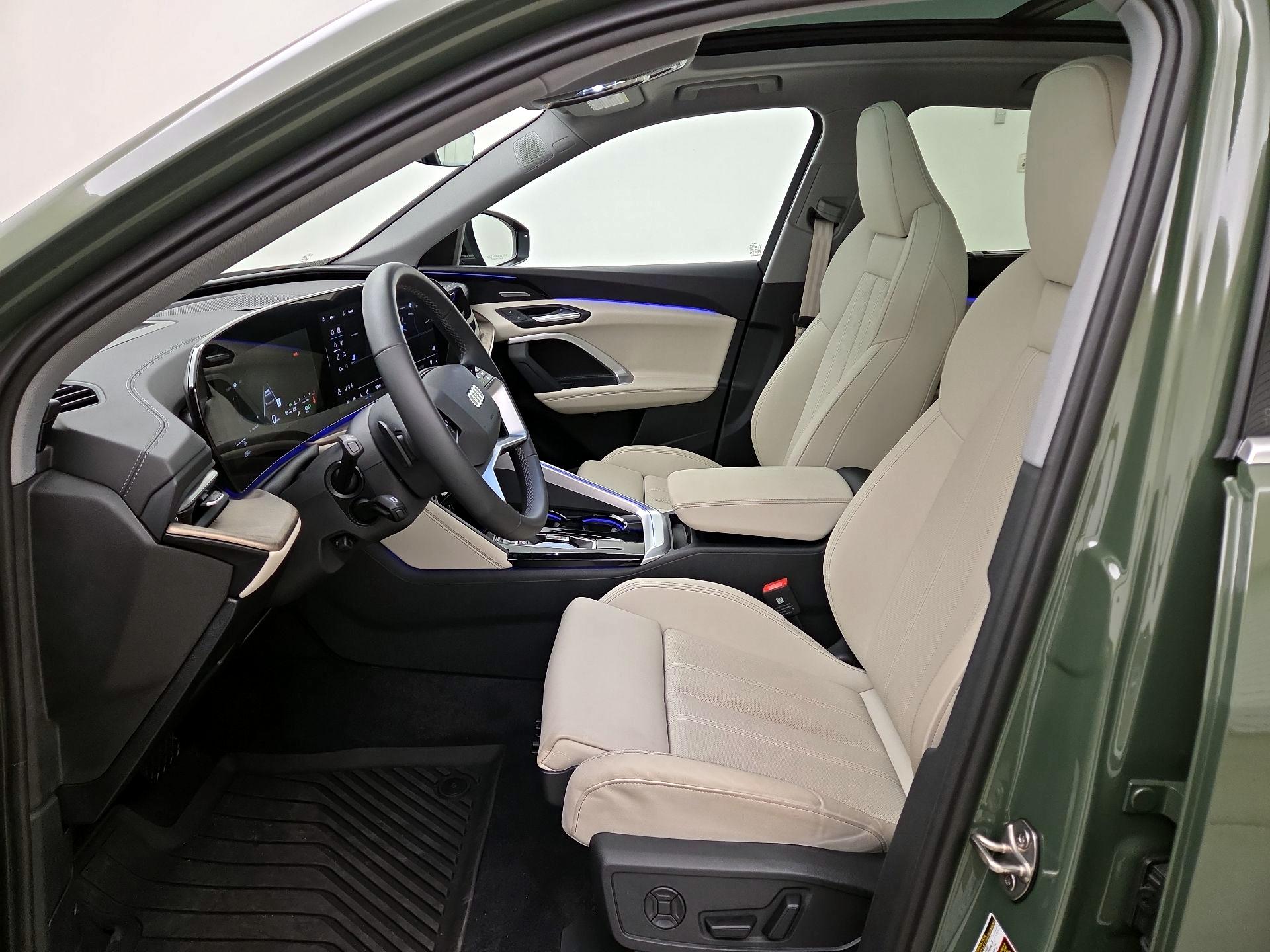 Thumbnail: 2025 Audi Q5 - 11