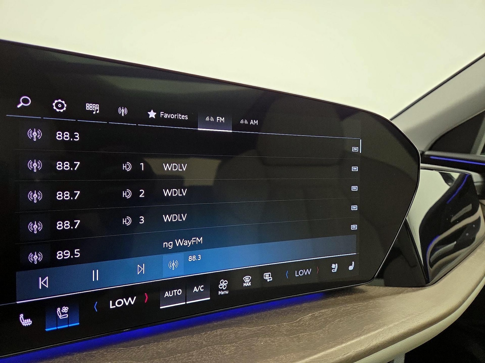2025 Audi Q5 Premium Plus - Photo 16
