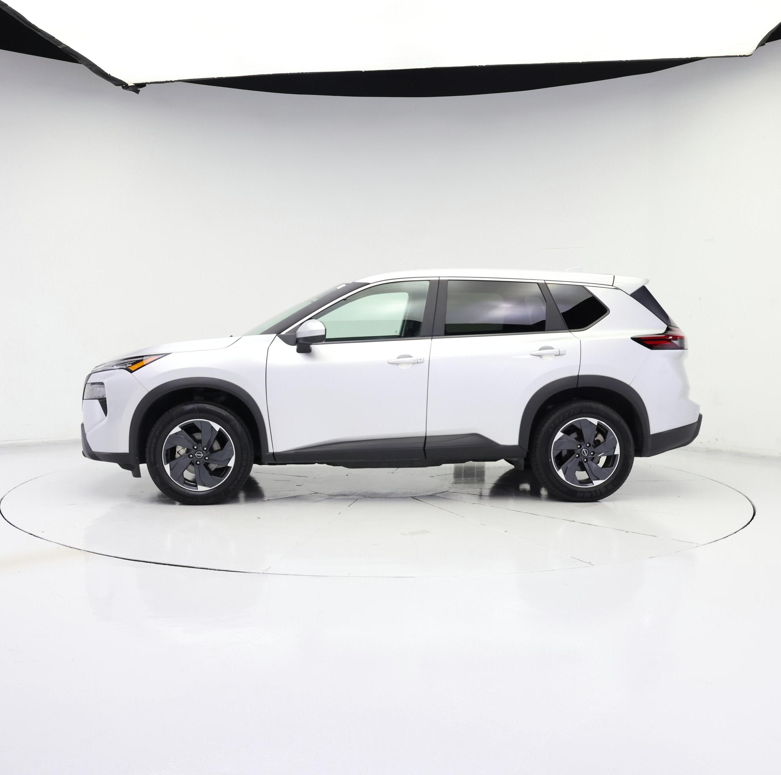 Thumbnail: 2025 Nissan Rogue - 3