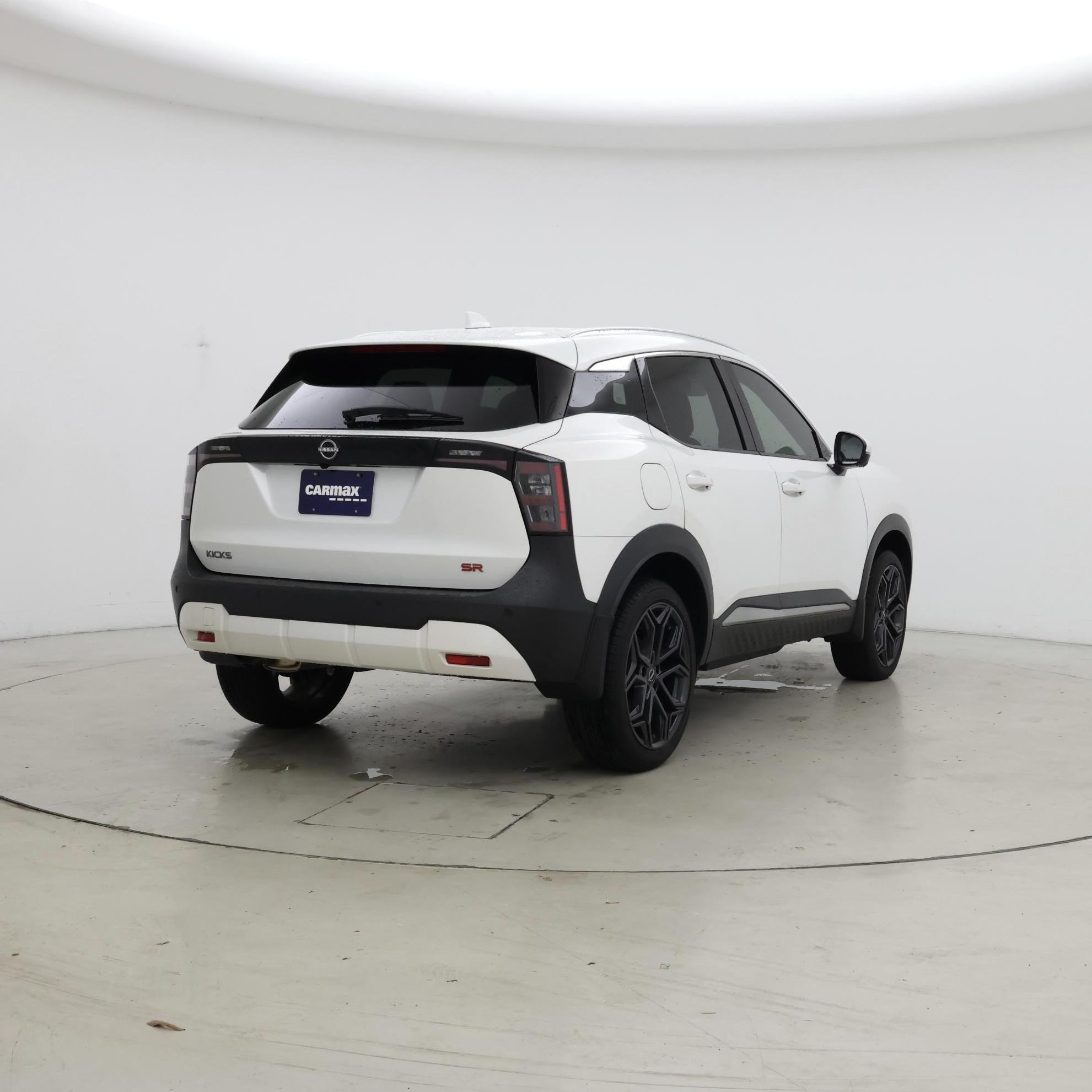 Thumbnail: 2025 Nissan Kicks - 8