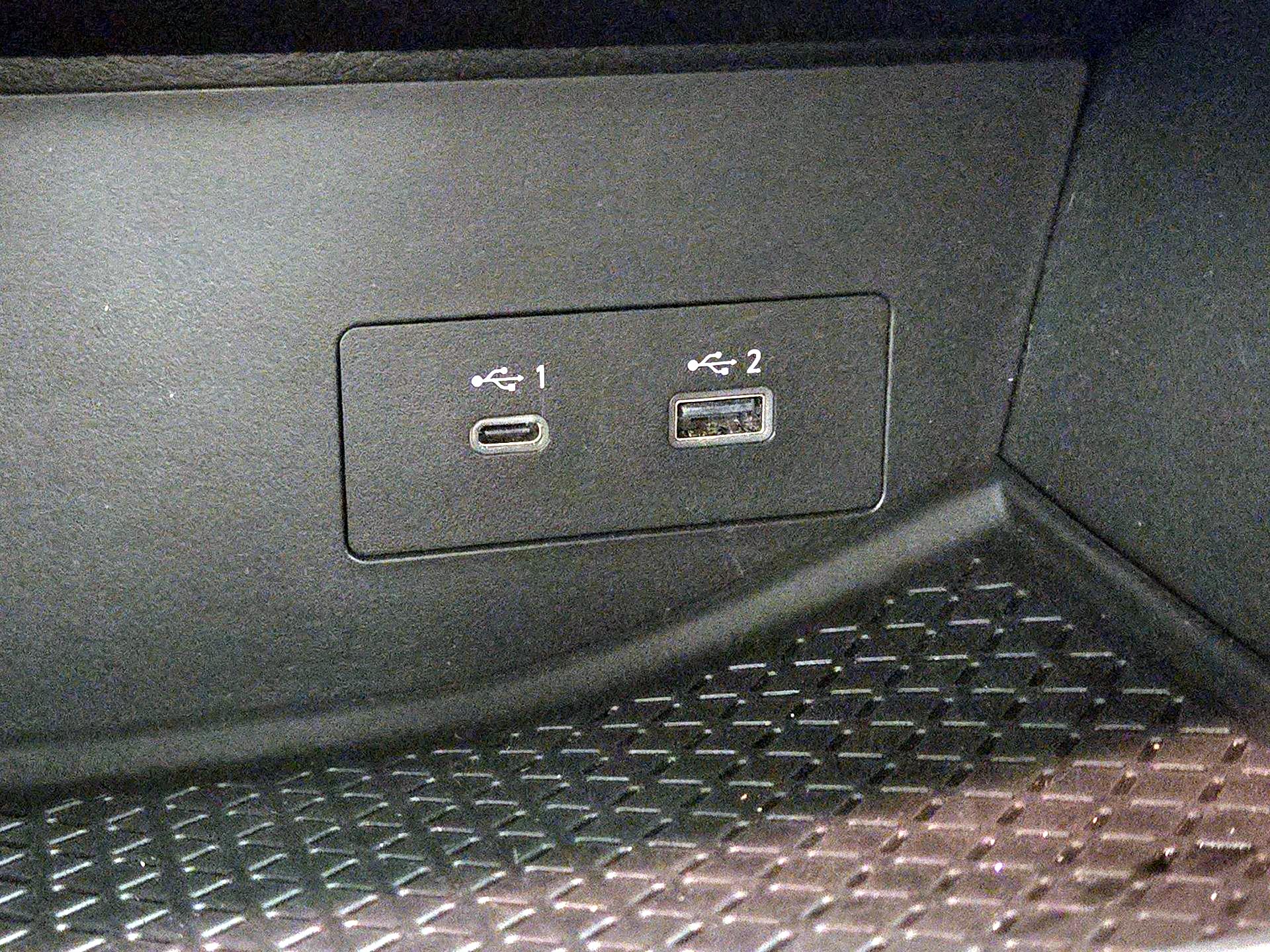 Thumbnail: 2025 Nissan Pathfinder - 18