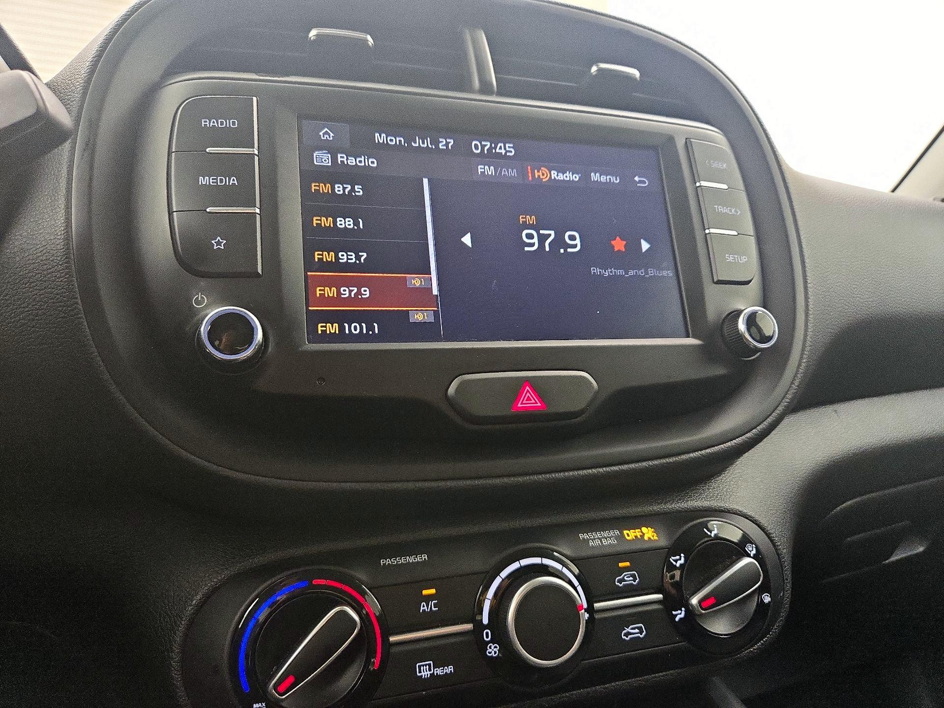 Thumbnail: 2025 Kia Soul - 16