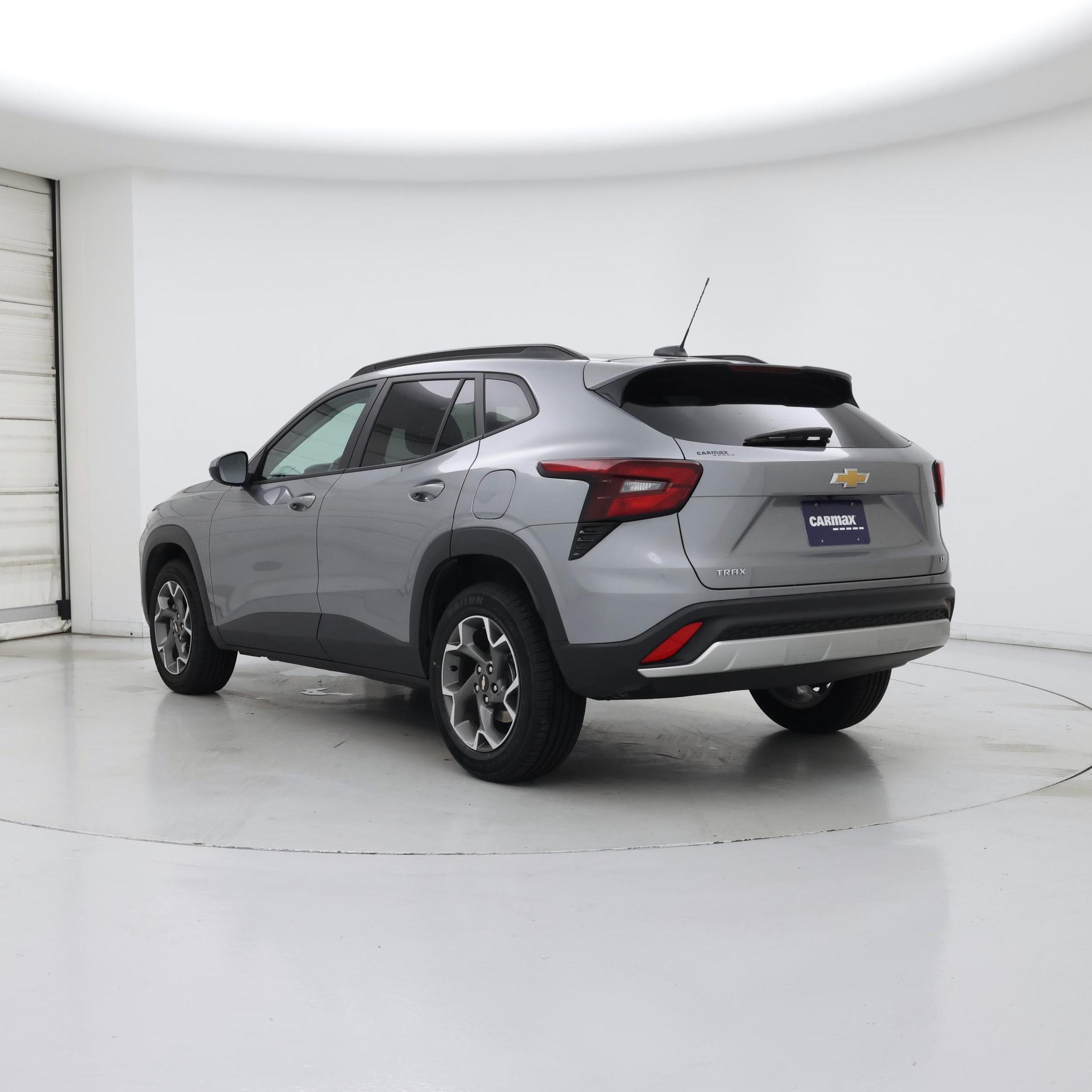 Thumbnail: 2025 Chevrolet Trax - 2
