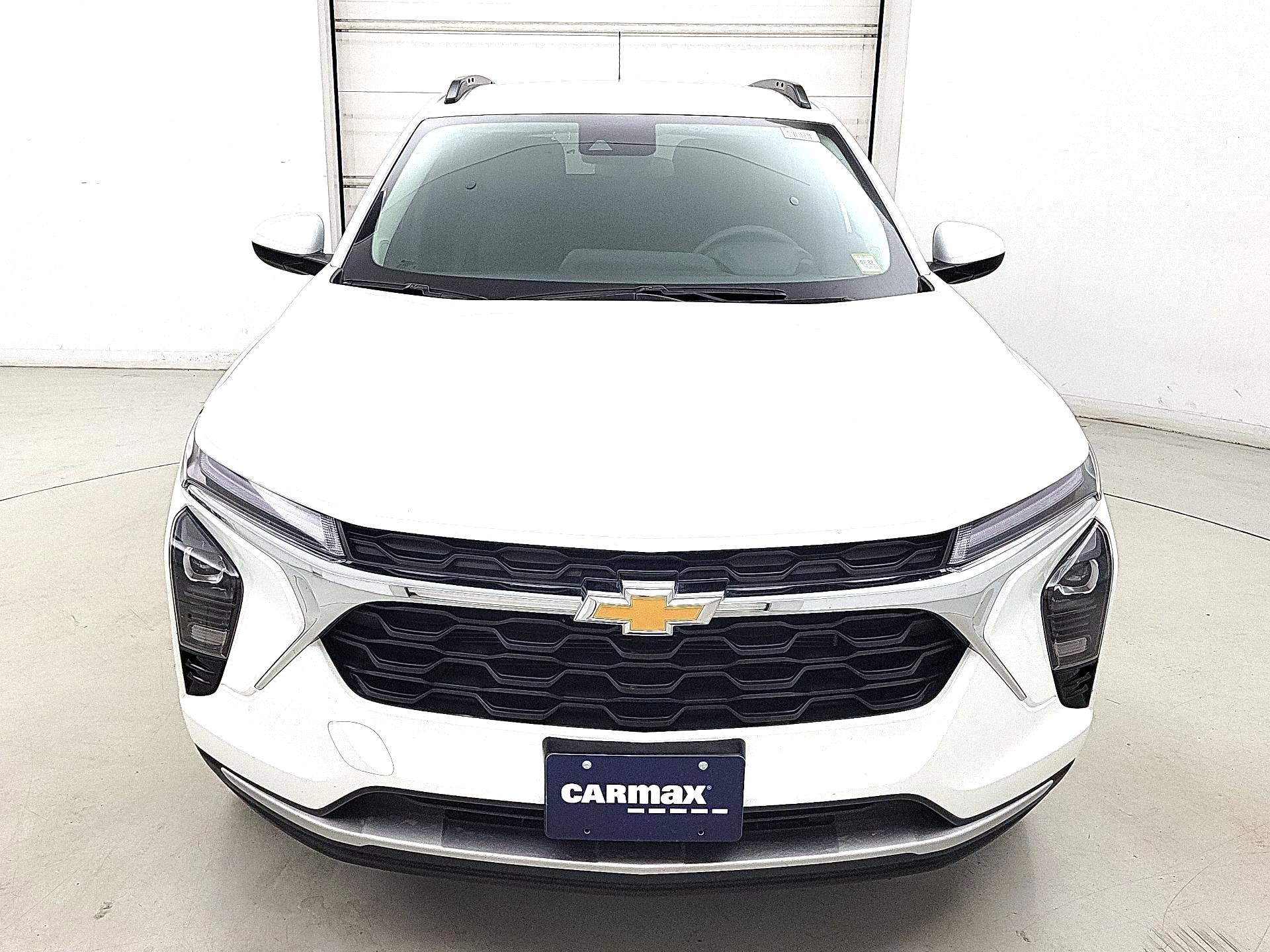 Thumbnail: 2025 Chevrolet Trax - 2