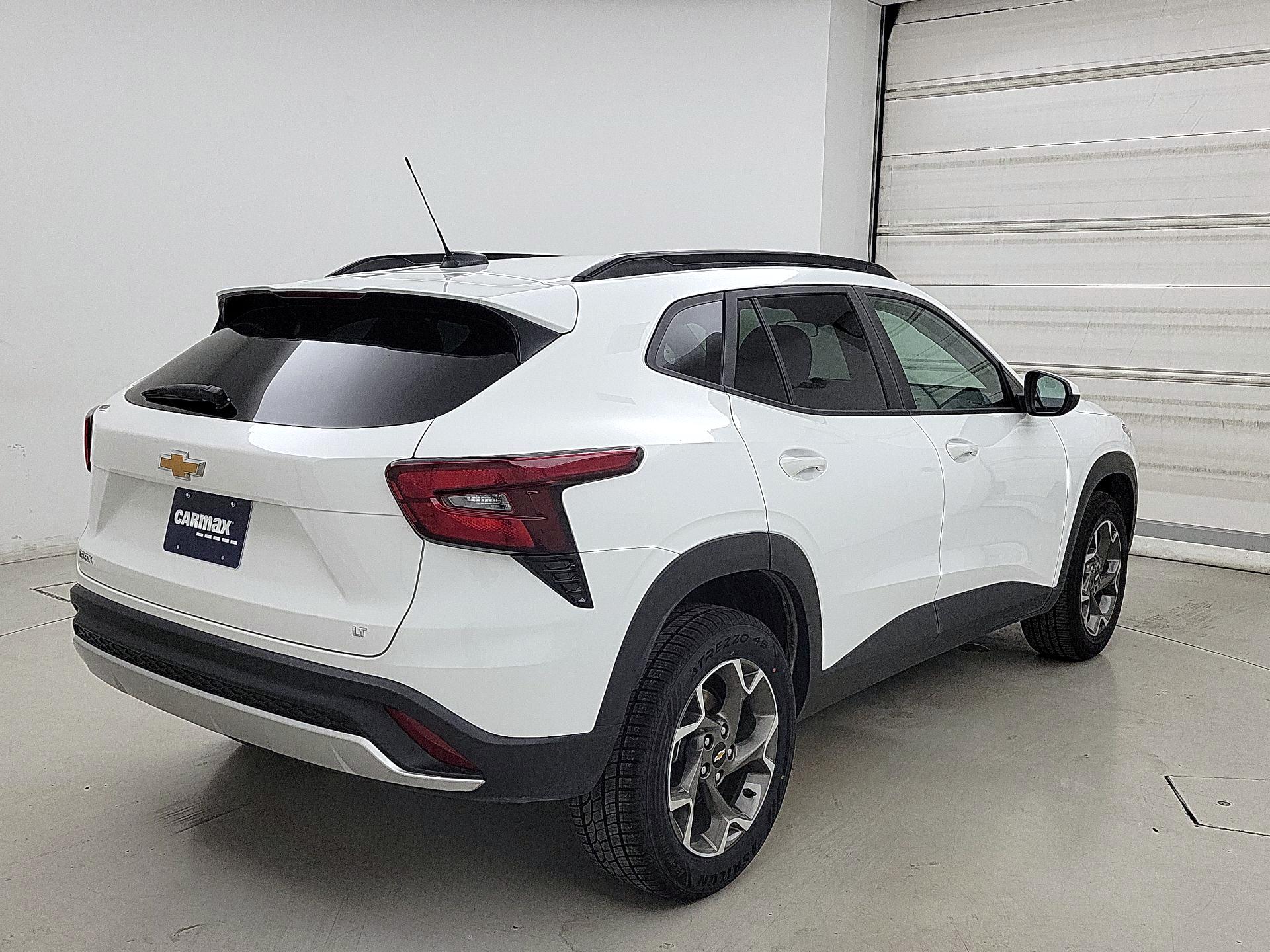 Thumbnail: 2025 Chevrolet Trax - 5