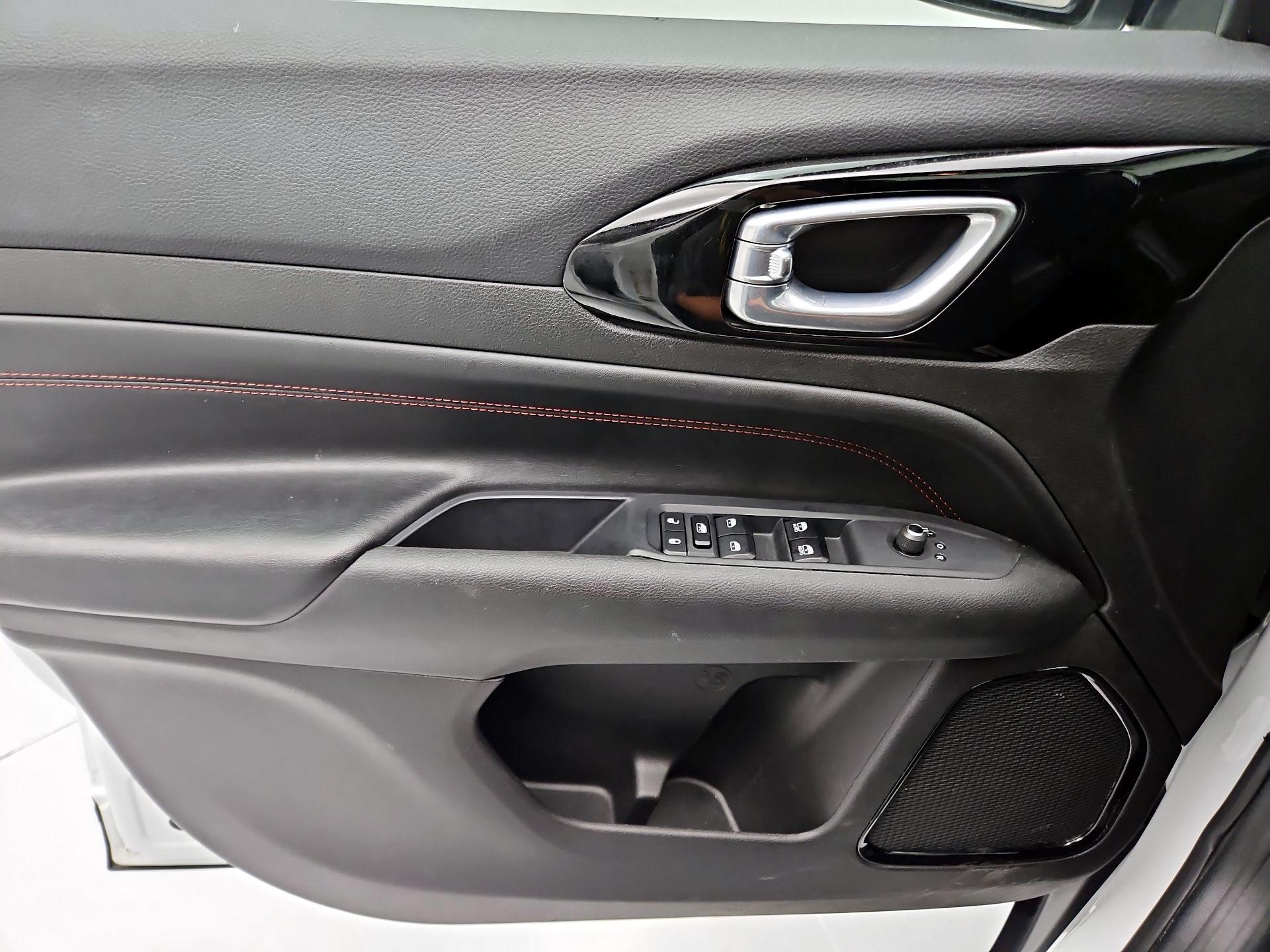 Thumbnail: 2025 Jeep Compass - 12