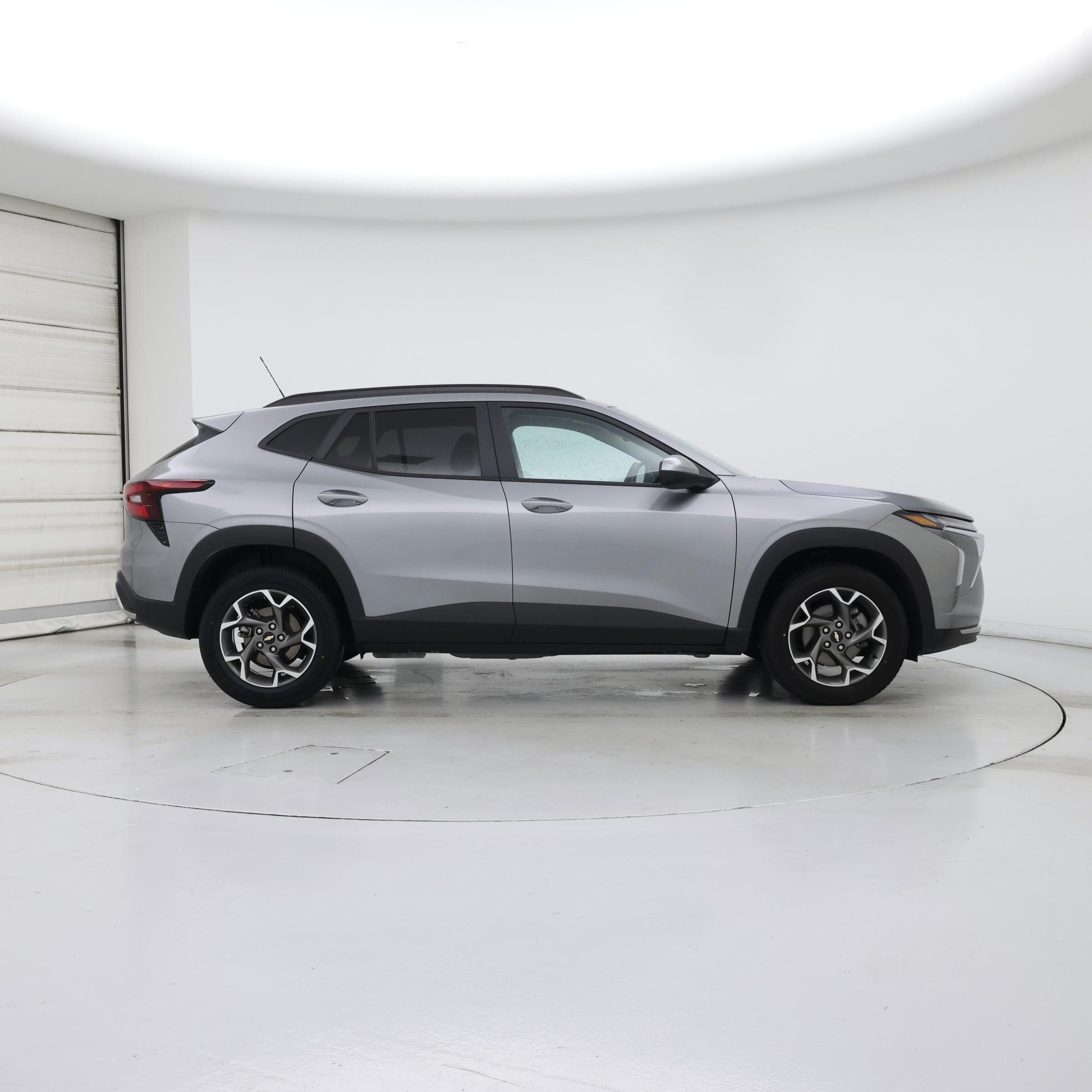Thumbnail: 2025 Chevrolet Trax - 7