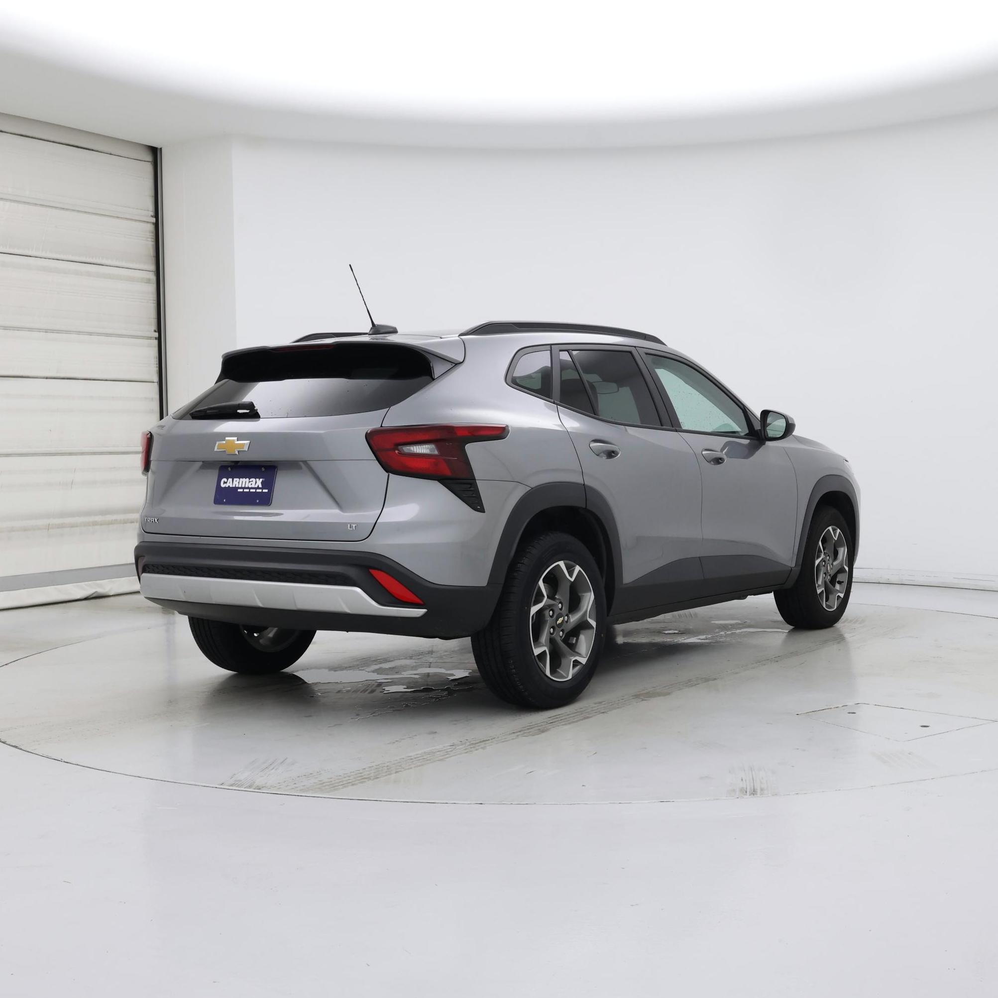 Thumbnail: 2025 Chevrolet Trax - 8