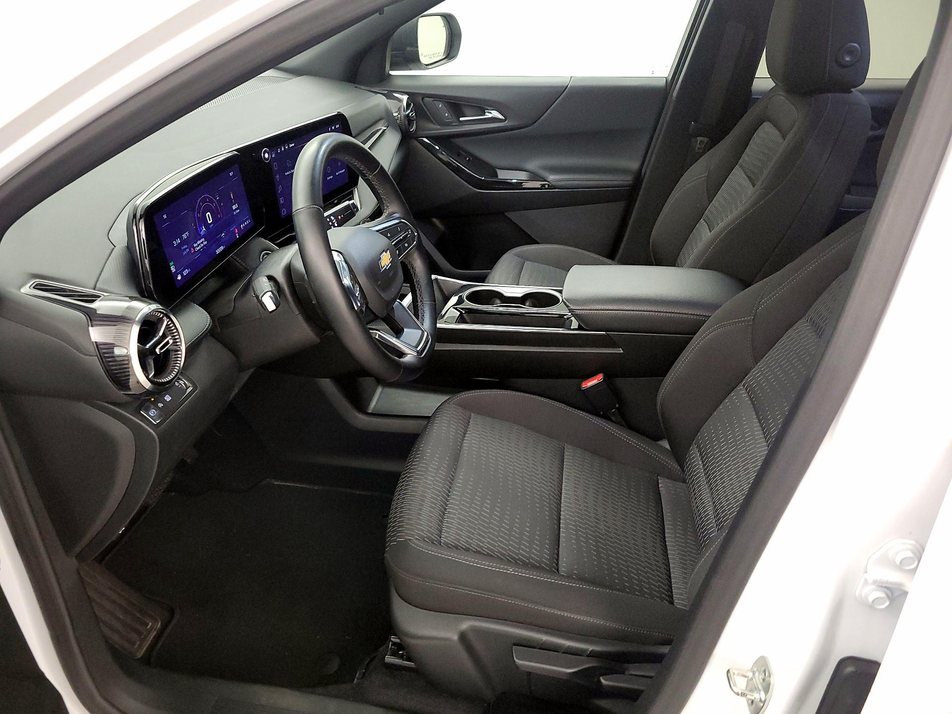 Thumbnail: 2025 Chevrolet Equinox - 11