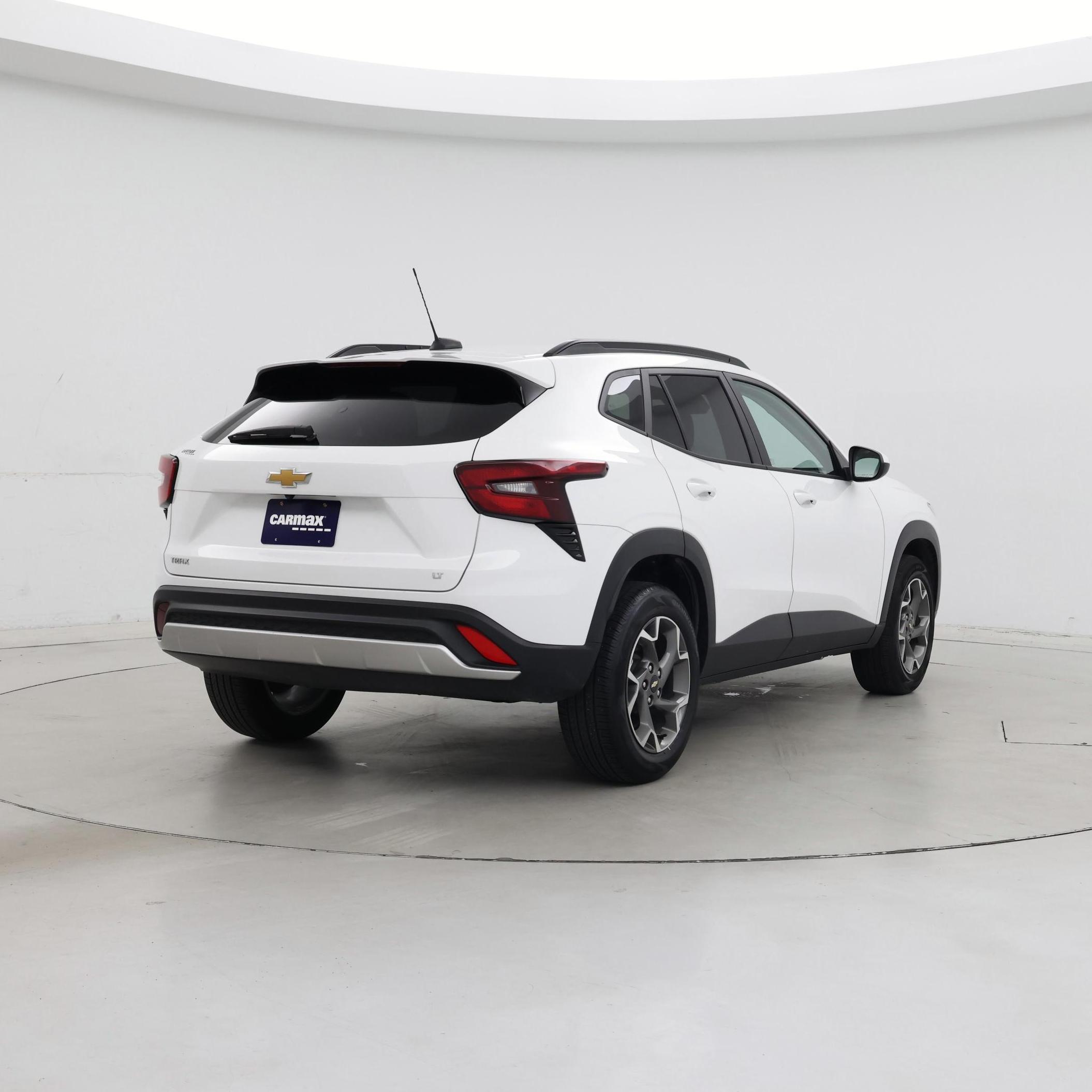 Thumbnail: 2025 Chevrolet Trax - 8