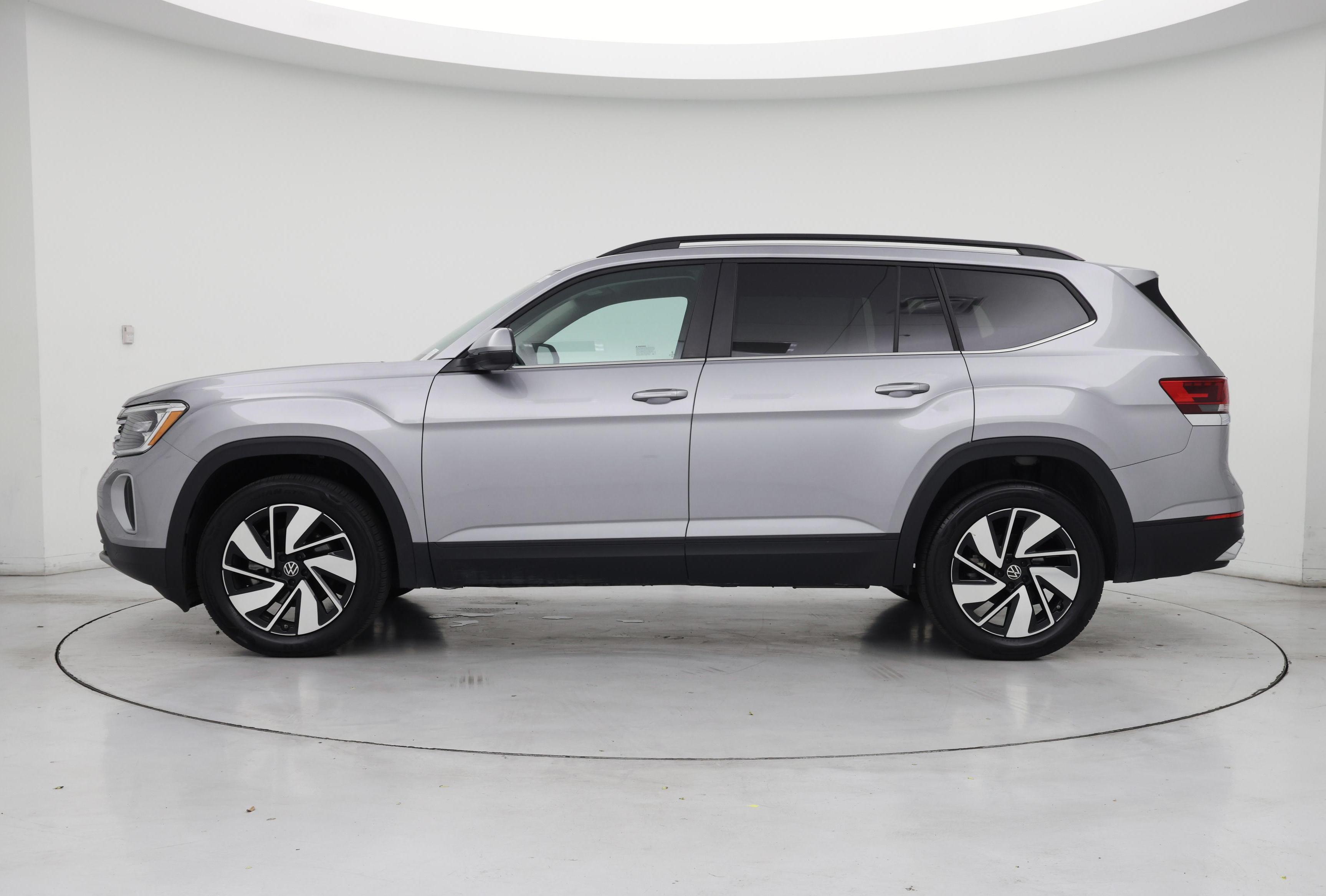 Thumbnail: 2026 Volkswagen Atlas - 3