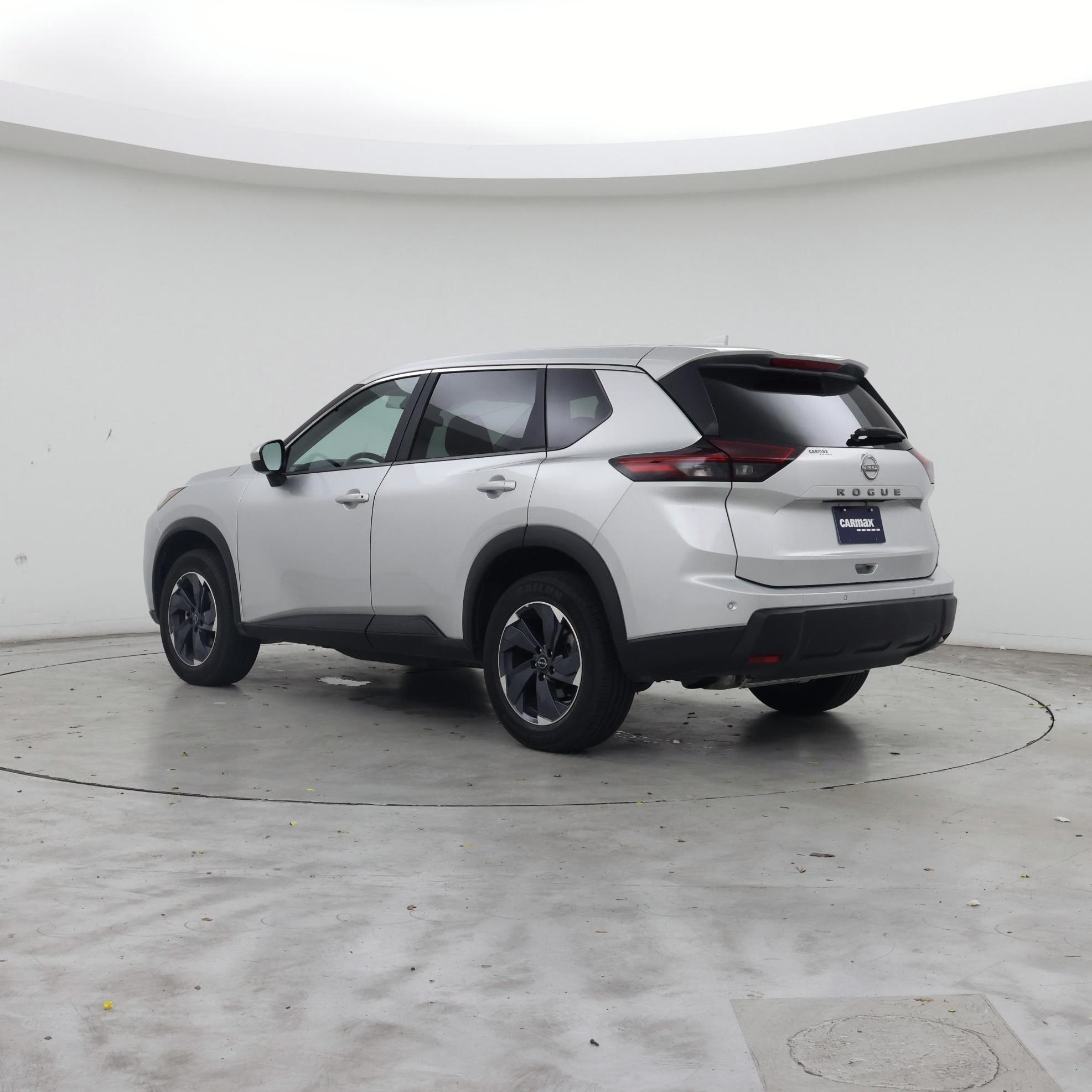 Thumbnail: 2025 Nissan Rogue - 2