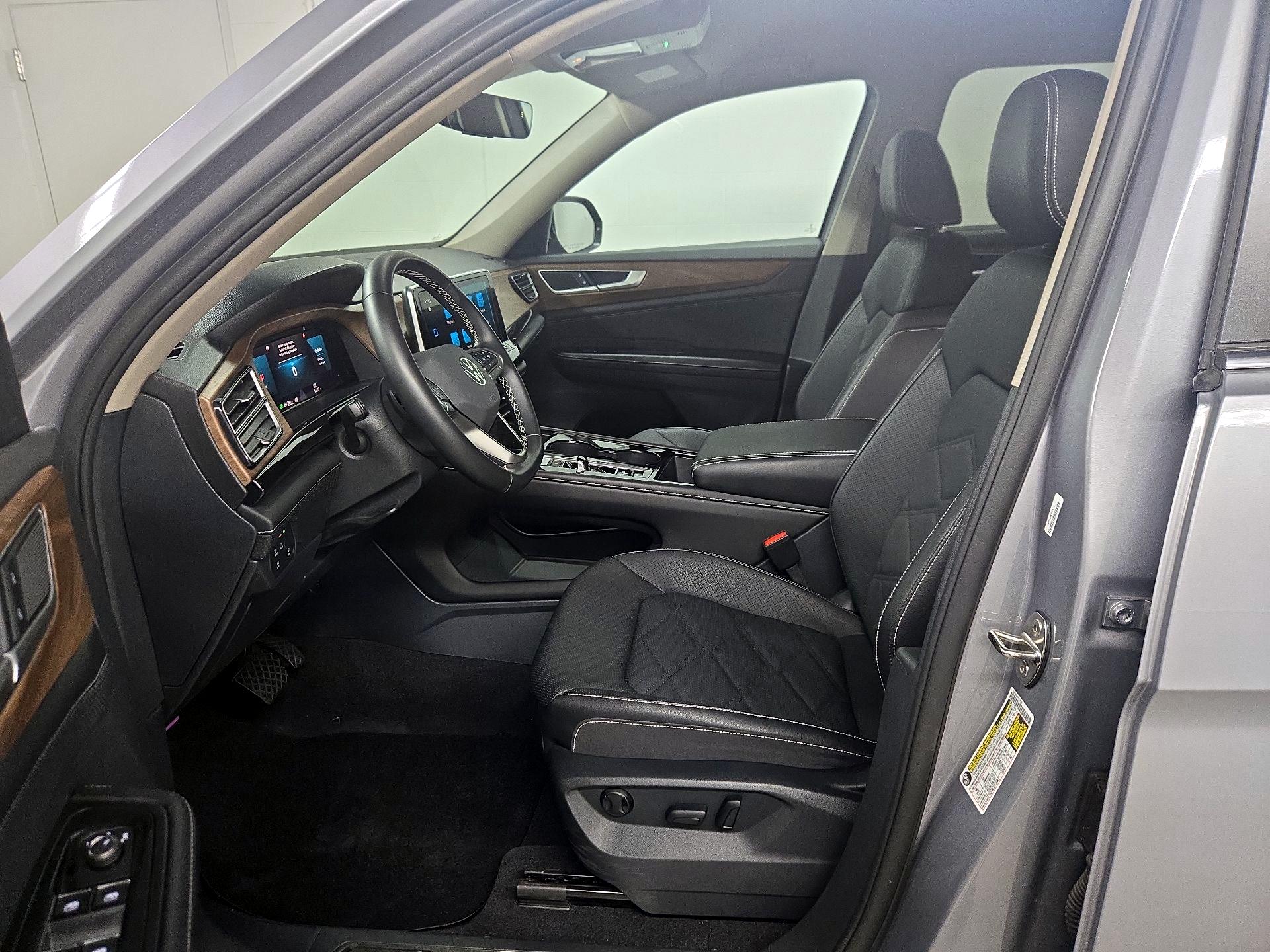 Thumbnail: 2026 Volkswagen Atlas - 11