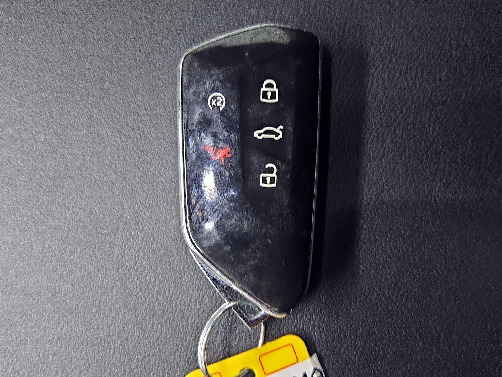 2026 Volkswagen Atlas SE w/Tech - Photo 25